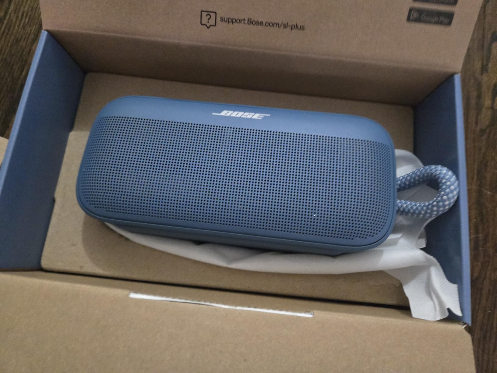 Bose SoundLink Plus Portable Bluetooth Speaker, Wireless Outdoor Speaker, Up to 20 Hours Battery Life, Waterproof and Dustproof, Black customer photo 2