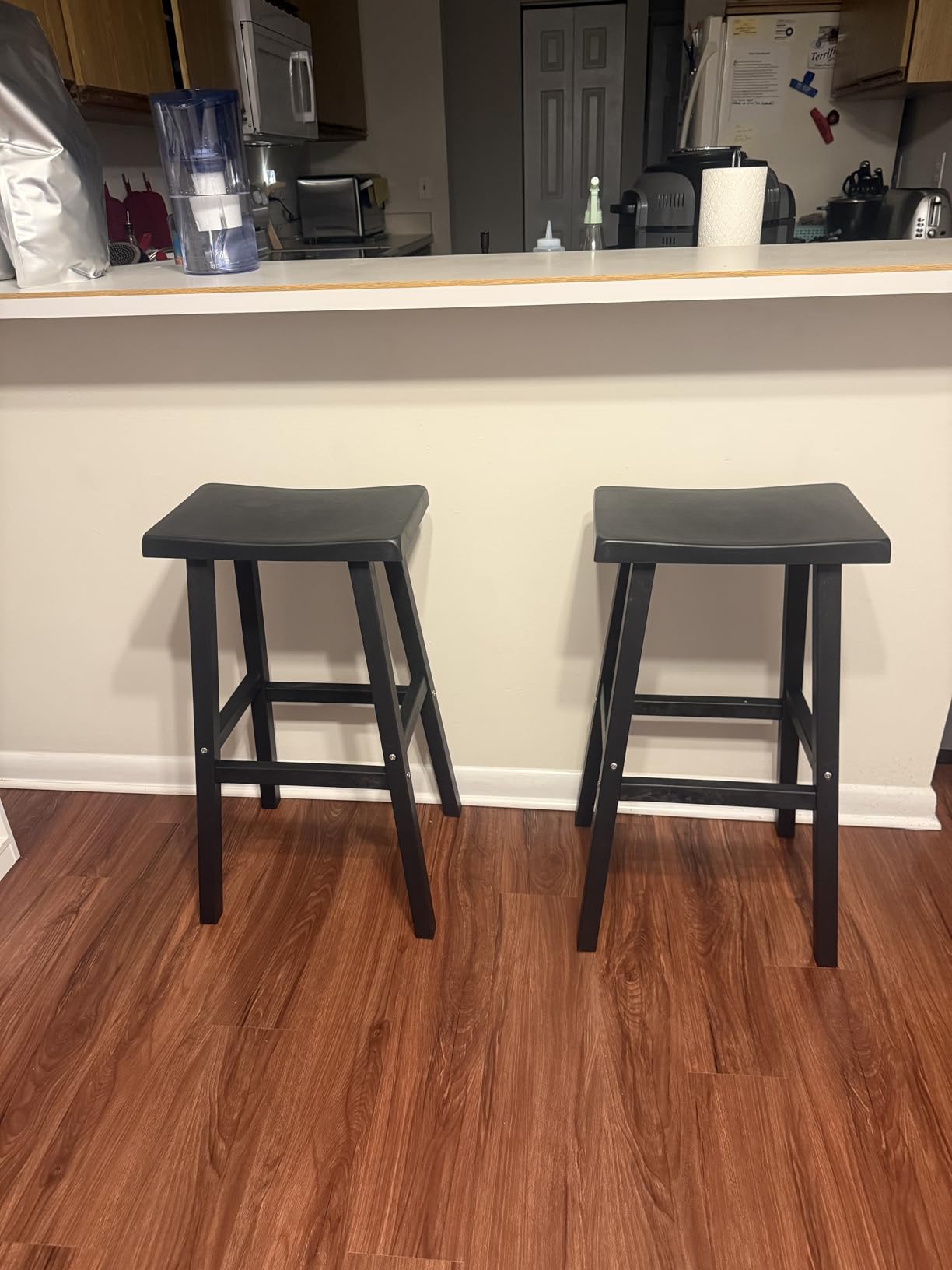 PatioZen Bar Stools Set of 2, Waterproof UV-Resistant,Durable Resin Kitchen Island Chairs for Indoor & Outdoor Use, Modern Design for Home,Bar,and Cafe (24'' Black-2) customer photo 2
