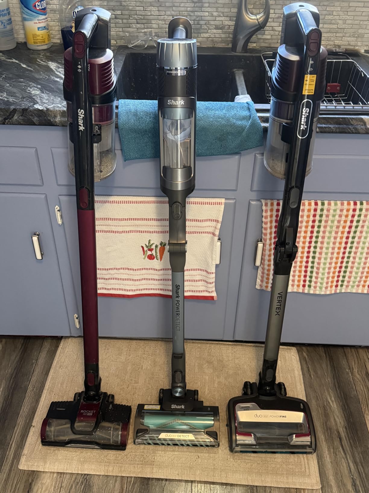 Shark PowerDetect Cordless Stick Vacuum, Powerful Suction, HEPA Filtration, Carpet & Hard Floor, Portable, Stick Vacuum for Pet Hair, Java Ice Blue, IP1255 customer photo 2