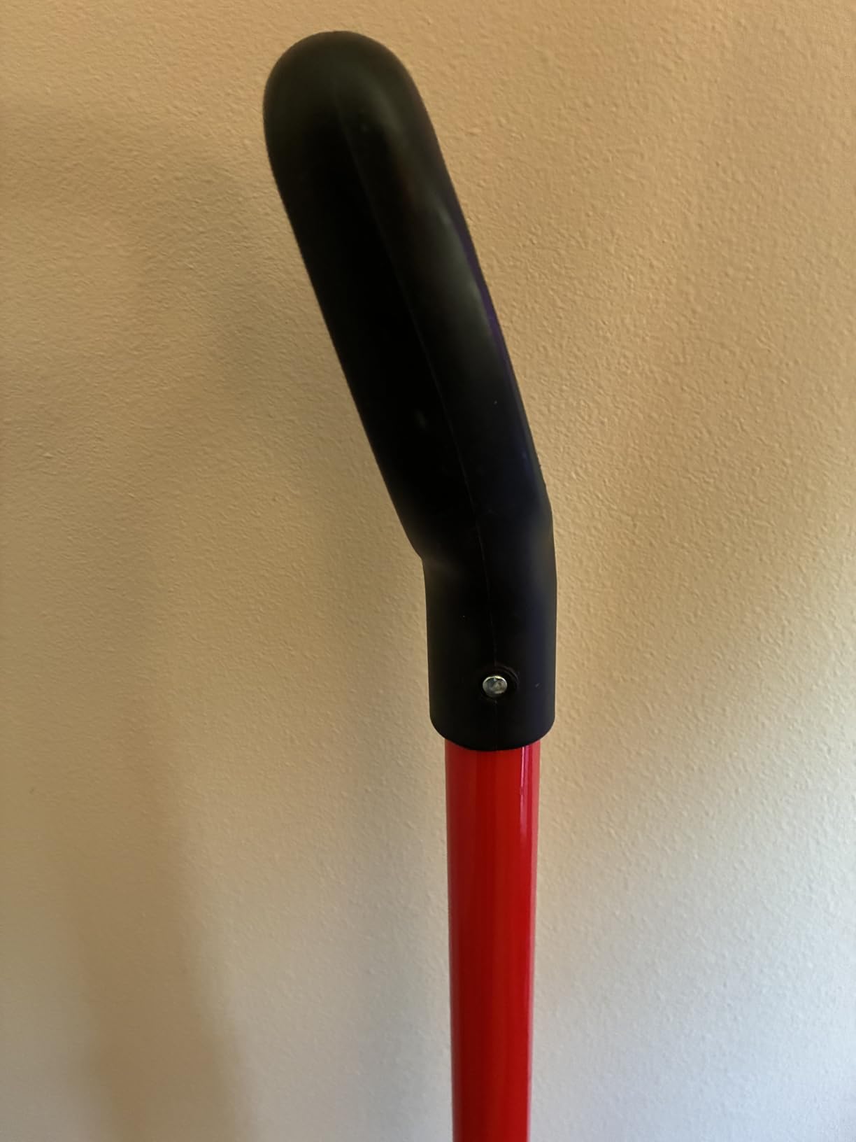VEVOR Broad Fork, 5-Tine Pitchfork with Dual Fiberglass Handles, Heavy Duty Garden Fork, Ergonomic U-Shaped Design Broadfork Hand Tiller customer photo 2