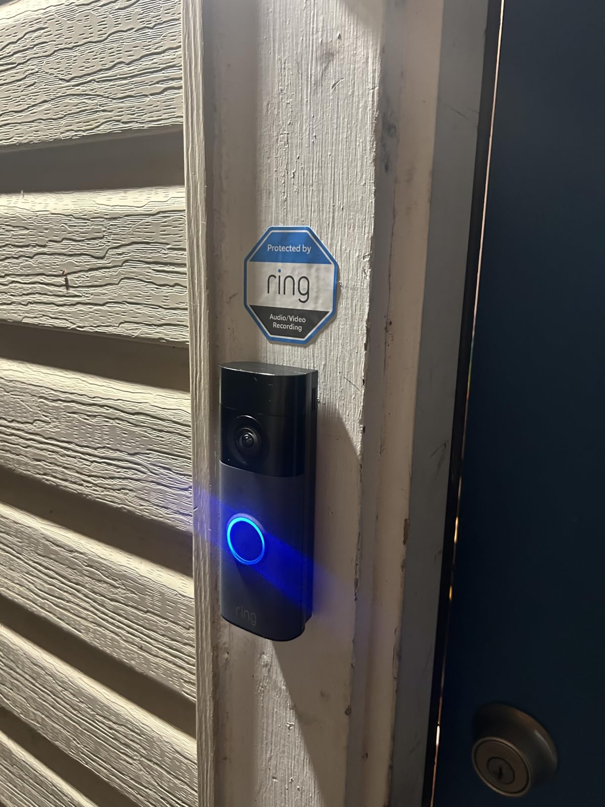 Ring Battery Doorbell (newest model) - Retinal 2K with wide-angle video, up to 6x Enhanced Zoom, Two-Way Talk, and Built-In Battery, Speckled Gray customer photo 2