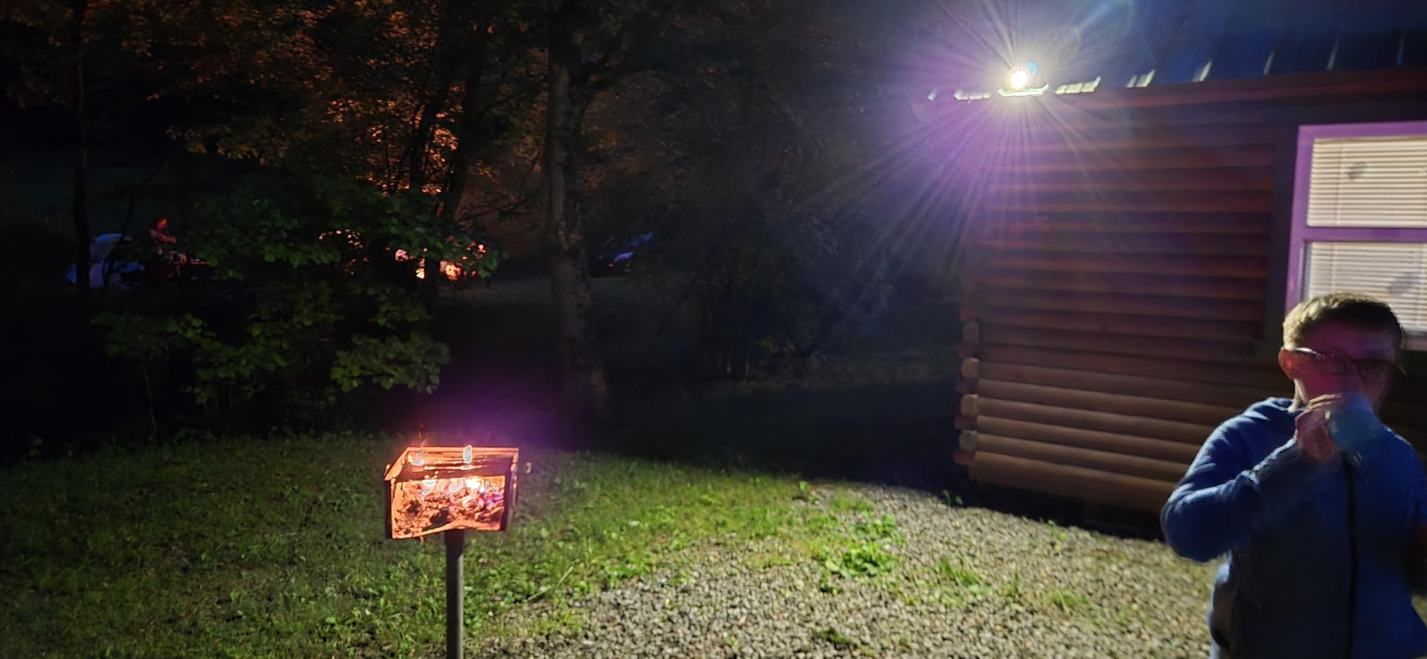 WUBEN X4 EDC Flat Flashlight with RGB Light, 1500 Lumens Mini Flashlight with Tactical Switch and Magnetic, IP68 Portable Pocket Clip USB C Flash Light for Camping, Checking, Emergencies customer photo 2