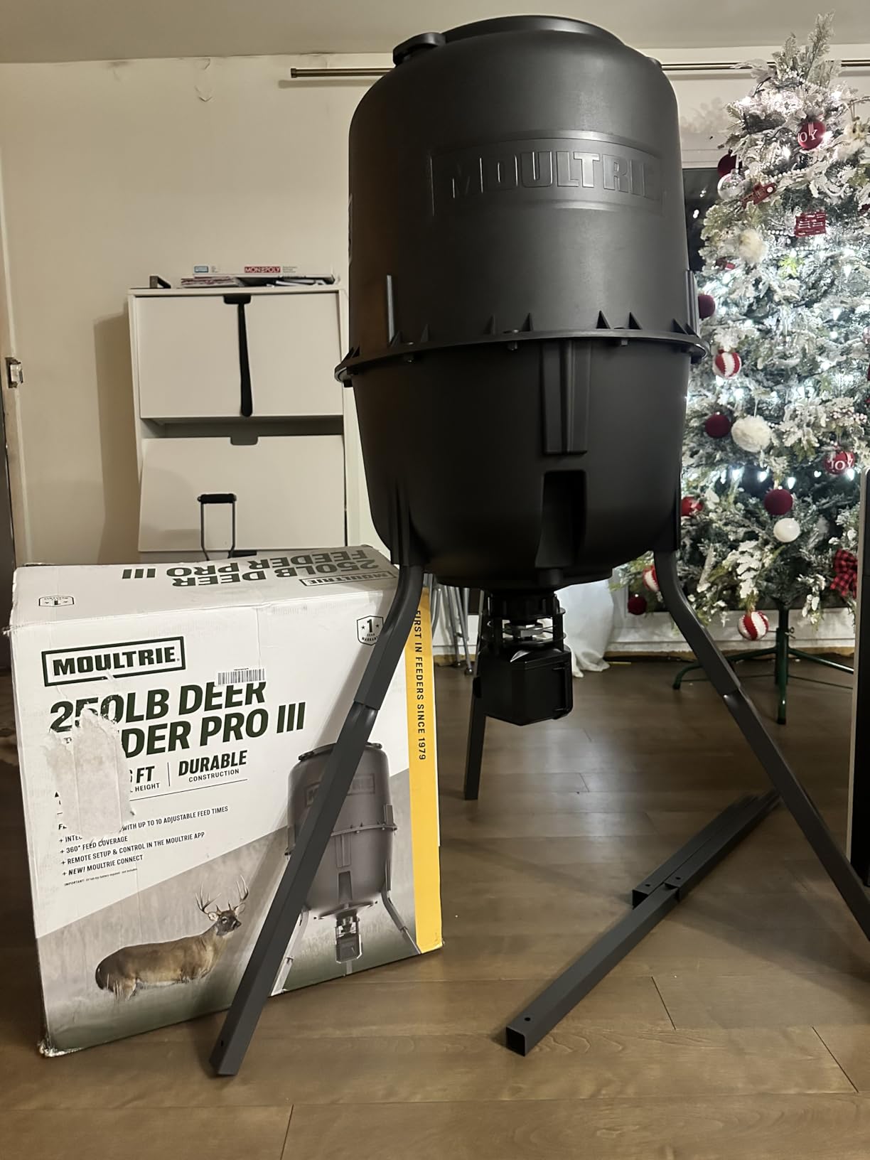 Moultrie 250 Lb Pro Hunter III Deer Feeder - Bluetooth App Control, 10 Daily Feed Times, Pairs with Edge 3, MFG-15104 customer photo 2