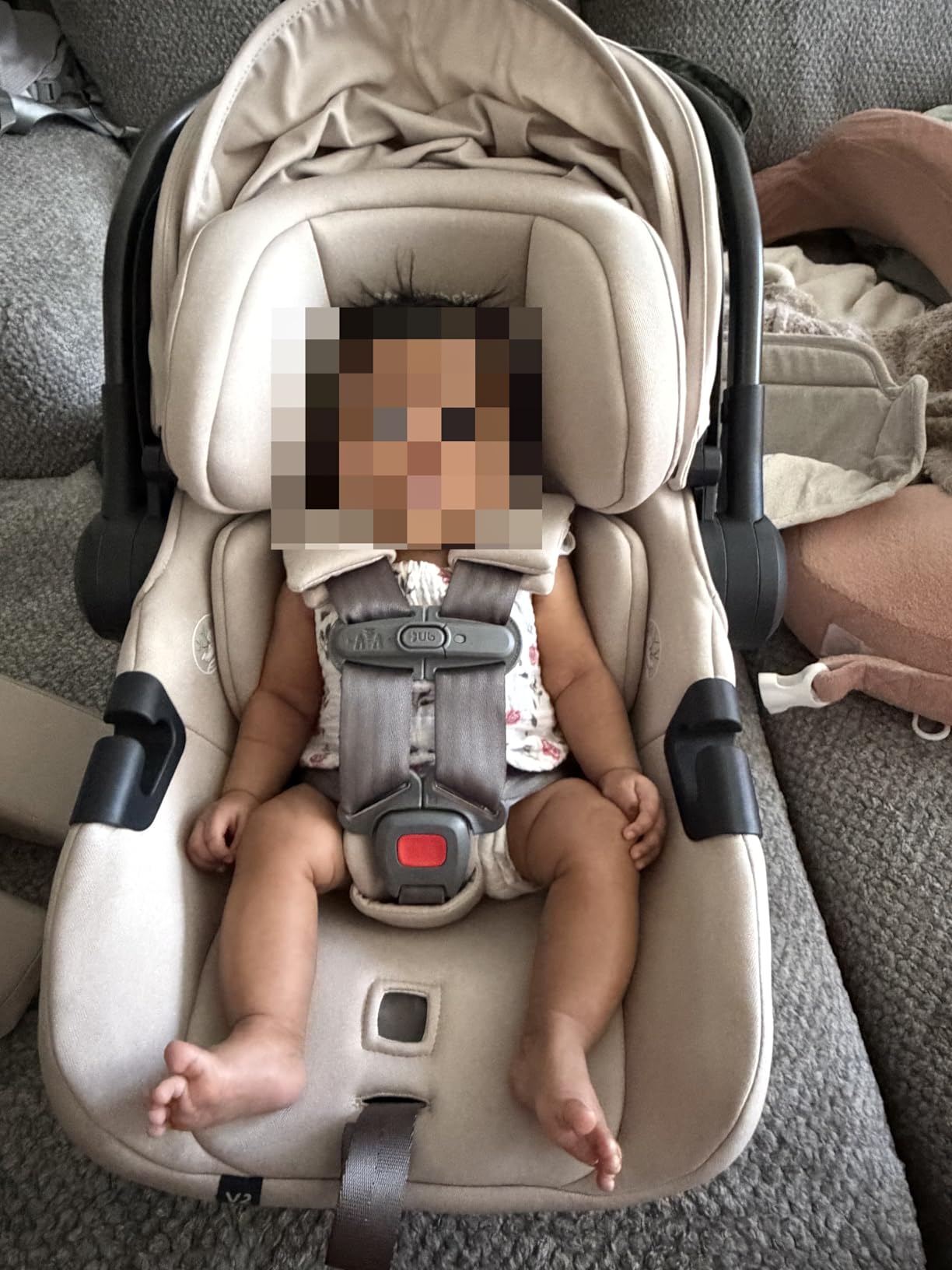 UPPAbaby Aria V2 Lightweight Infant Car Seat - Load Leg + Anti-Rebound Panel - Infant Insert + All-Weather FootCover Included - Direct Stroller Attachment - Jake (Charcoal/Black Leather) customer photo 1