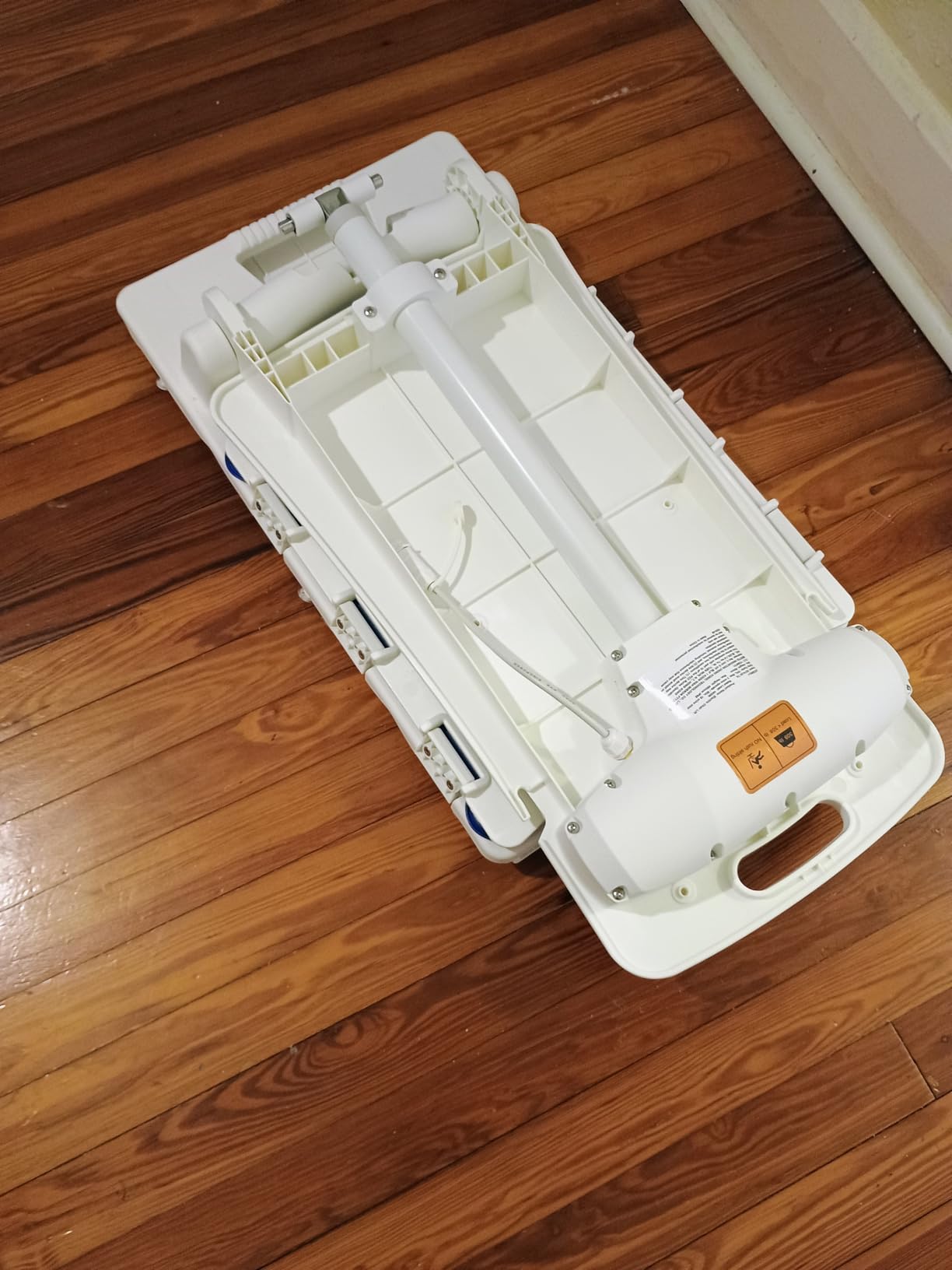 PERLECARE Electric Chair Lift, 308 lbs Capacity, Floor Lift for Elderly Falls, IP68 Waterproof Bath Lift for Tub, Foldable & Rechargeable Design, Remote Control, for Fall Recovery & Home Care customer photo 2