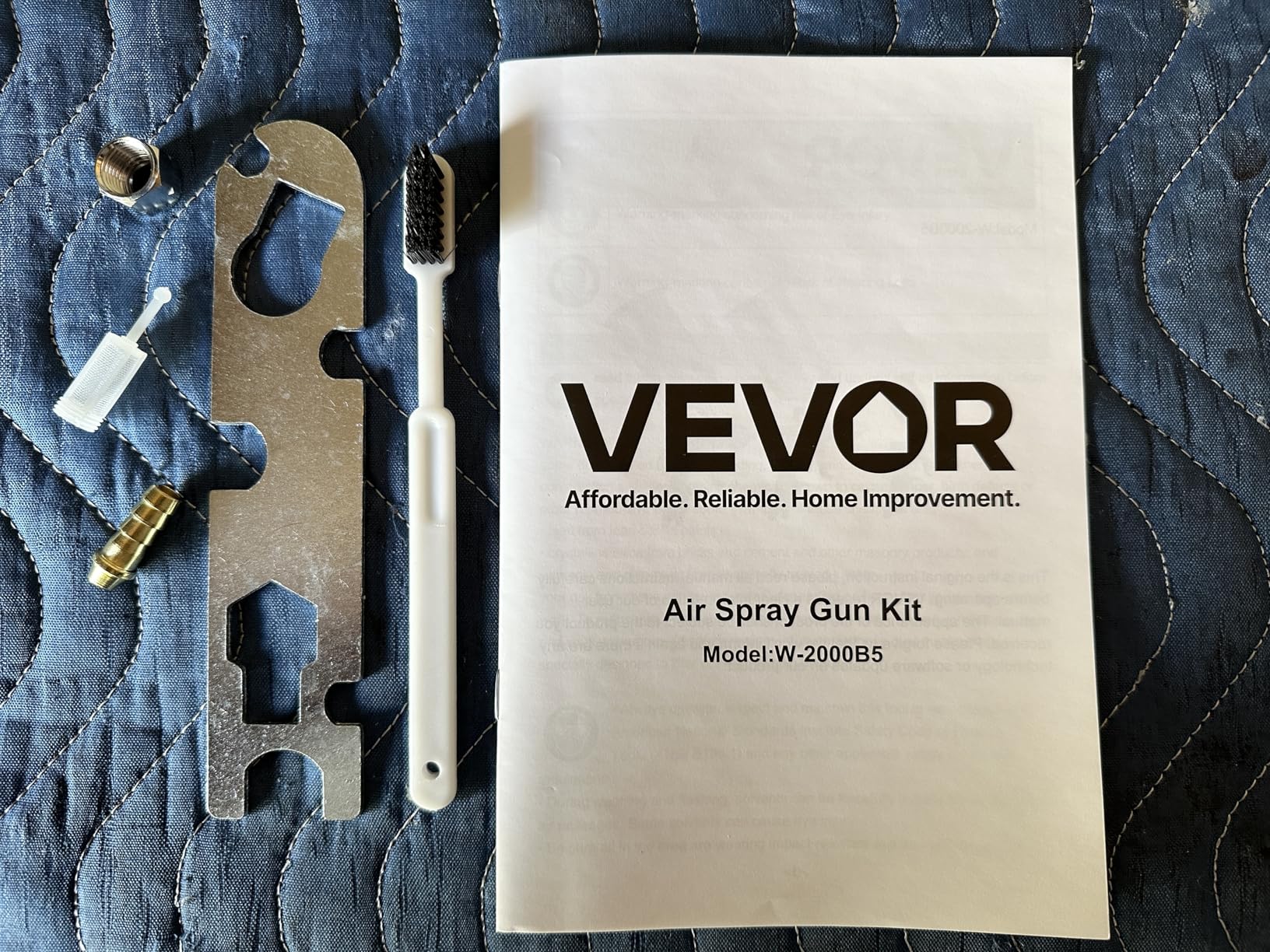 VEVOR Air Texture Spray Gun, 1.45 Gallon Air Hopper Spray Gun, Professional Drywall Texture Painting Sprayer with 3 Nozzles (3.5mm, 6mm, 8mm) for Popcorn, Knockdown, Orange Peel Textures customer photo 1