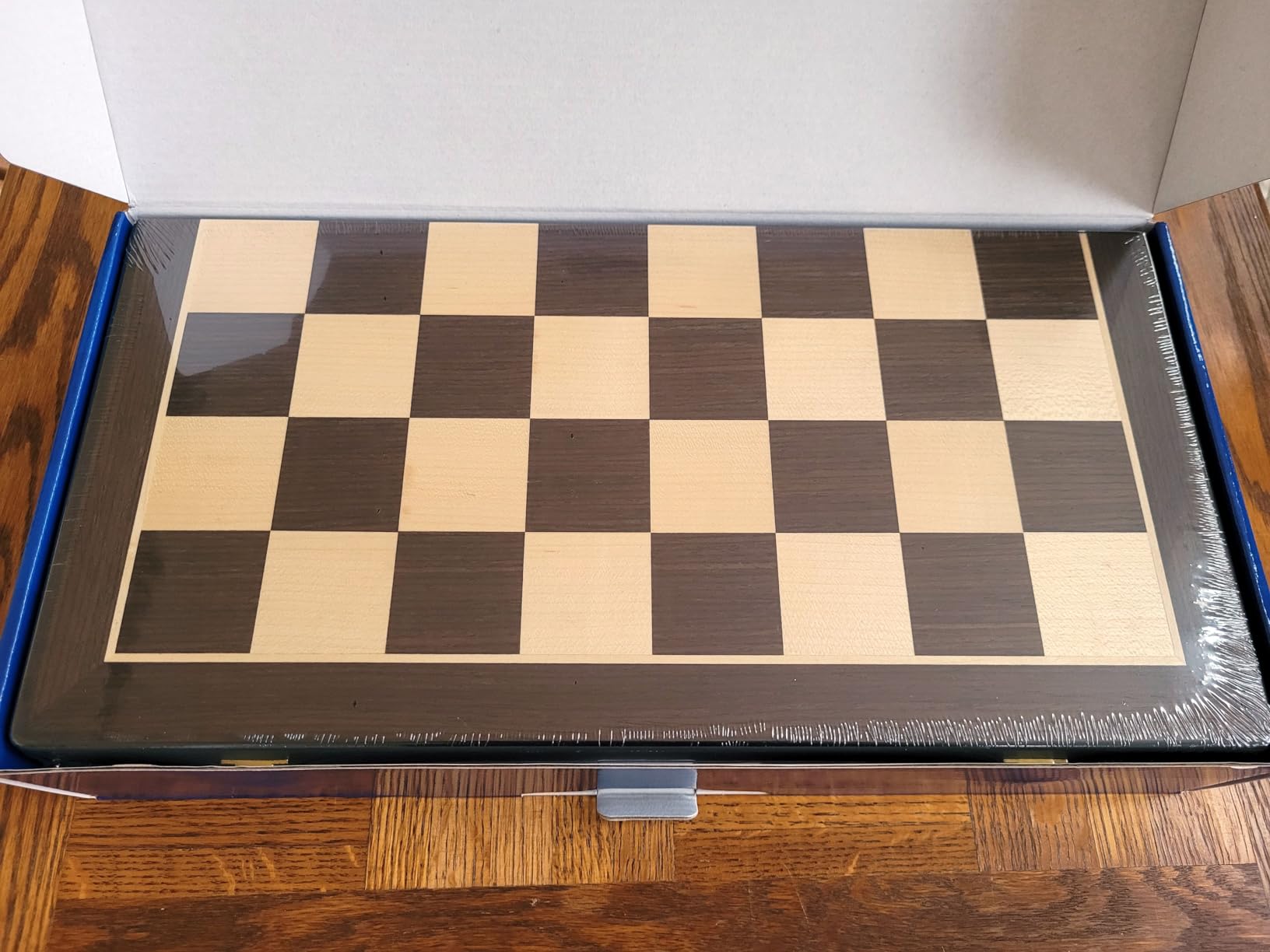 Luxury Large Metal & Acrylic Chess Set with Wooden Chess Board (17