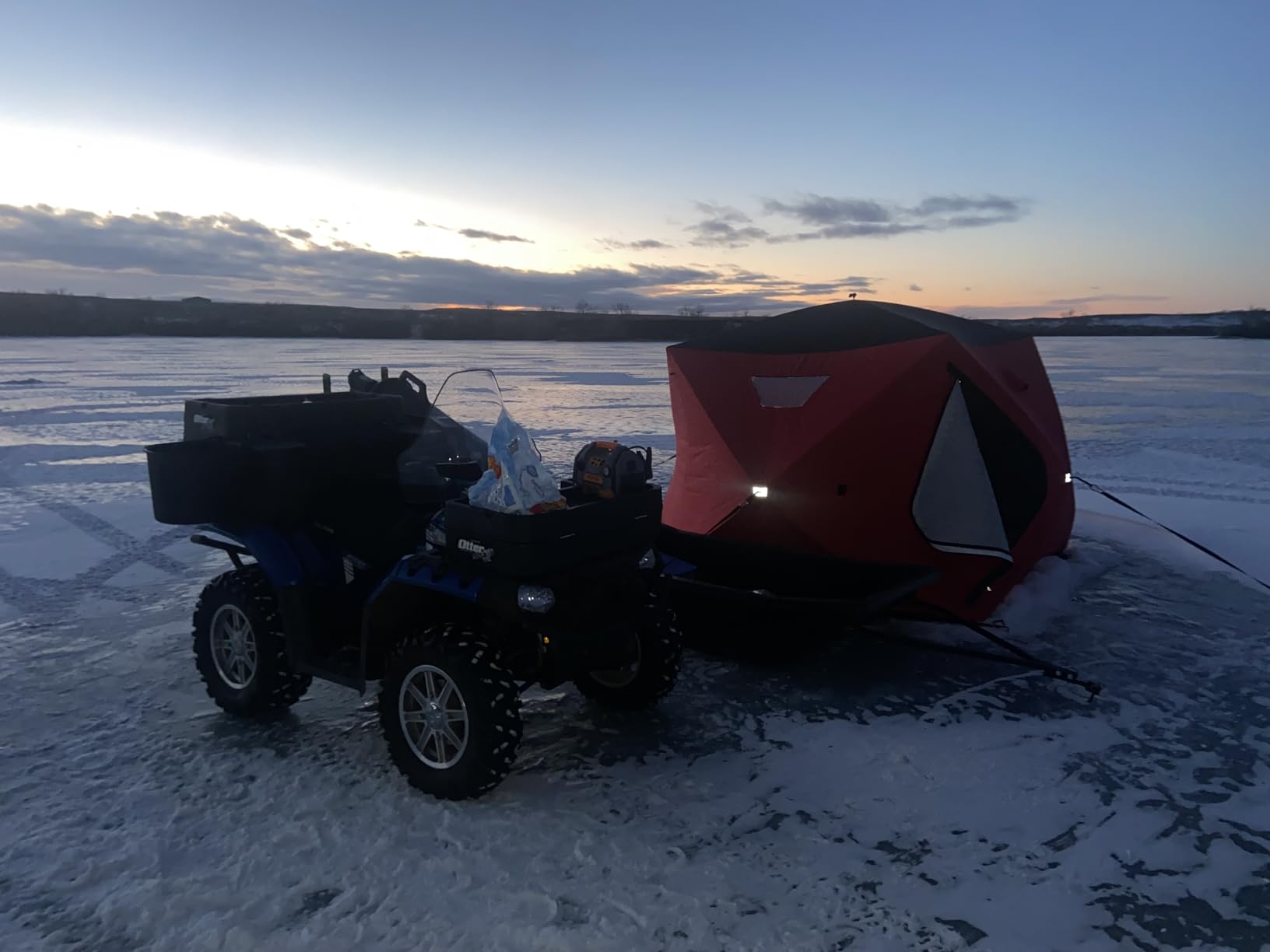 Albott Insulated Pop-Up Ice Fishing Tent, 4-10 Person Ice Shanty with 3-Layer Oxford Fabric, Waterproof Cover, Chimney Vent, Anchors & Ropes customer photo 2