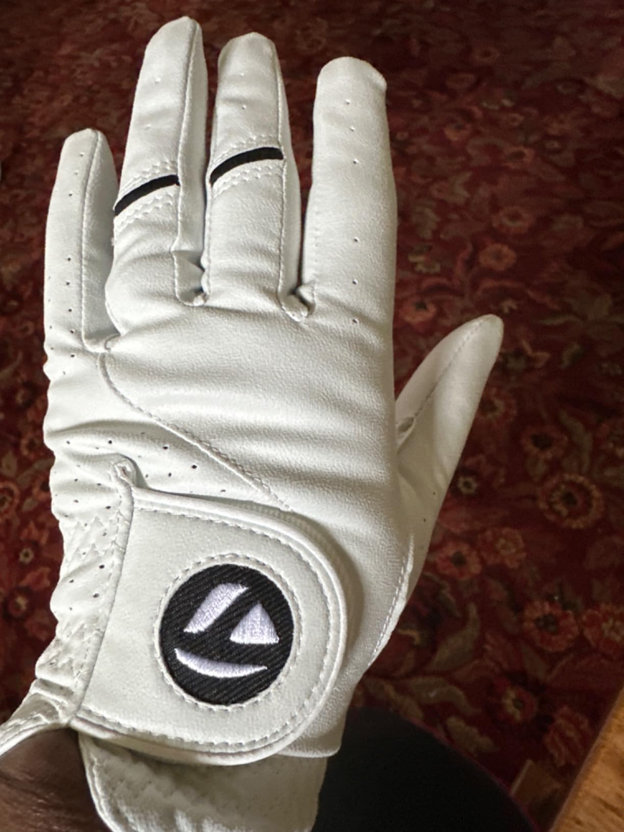 TaylorMade Golf Stratus TECH Women's Glove customer photo 2