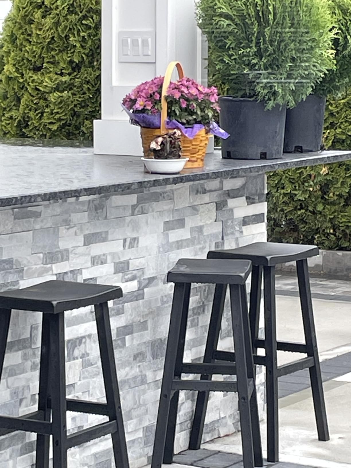Bar Stools 29'' Outdoor Set of 4, Waterproof Modern Durable Resin Saddle Seat,Counter Stool Sturdy Modern Stylish, All-Weather Barstools for Patio, Balcony, or Kitchen Counter customer photo 2