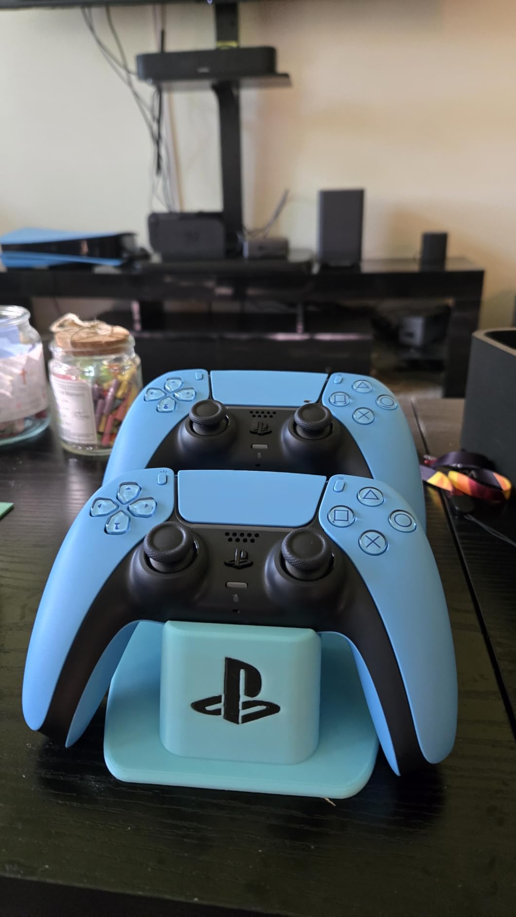 PlayStation DualSense Wireless Controller - Midnight Black customer photo 1