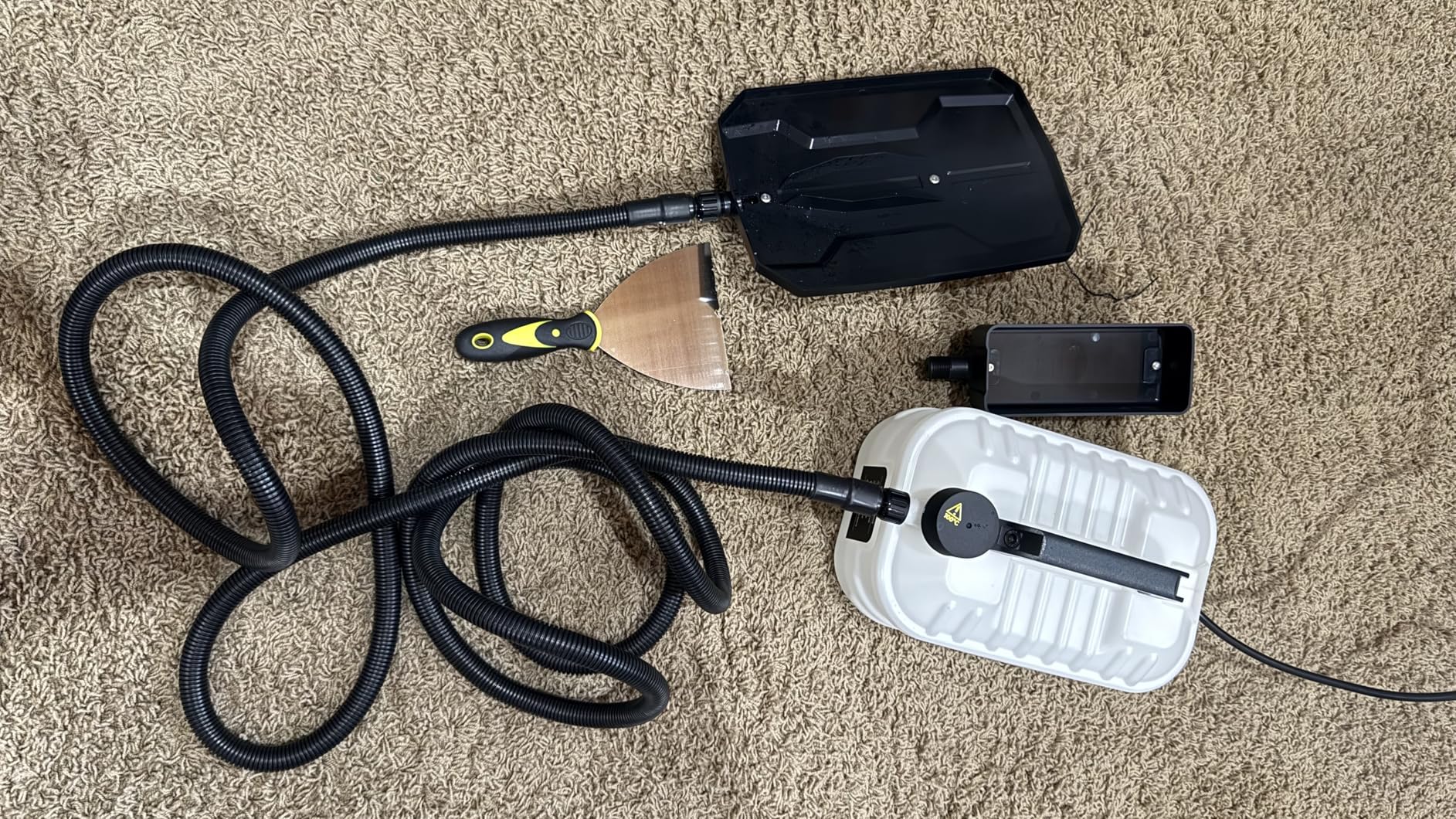 Wallpaper Steamer, Wallpaper Remover Steamer with 2h Continuous Steam, Large & Small Steam Plates, Chemical-Free Wallpaper Removal Tool, Fast Heating Wallpaper Stripper with Hose & Scraper customer photo 1