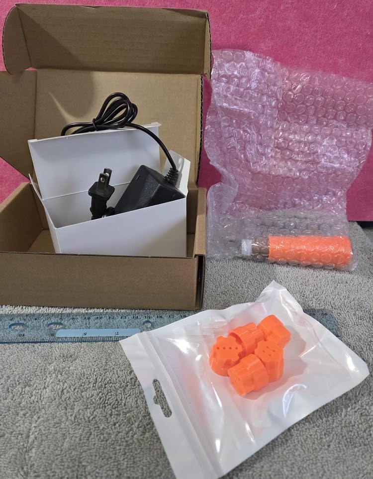 Dexprosy Electric Felting Needle Machine Kit - Wool Felting Tool with 1-7 Needles, Variable Speed Control for Felted Animals, Easy Needle Change, Quick Felting, DIY, and Craft Projects (White) customer photo 1