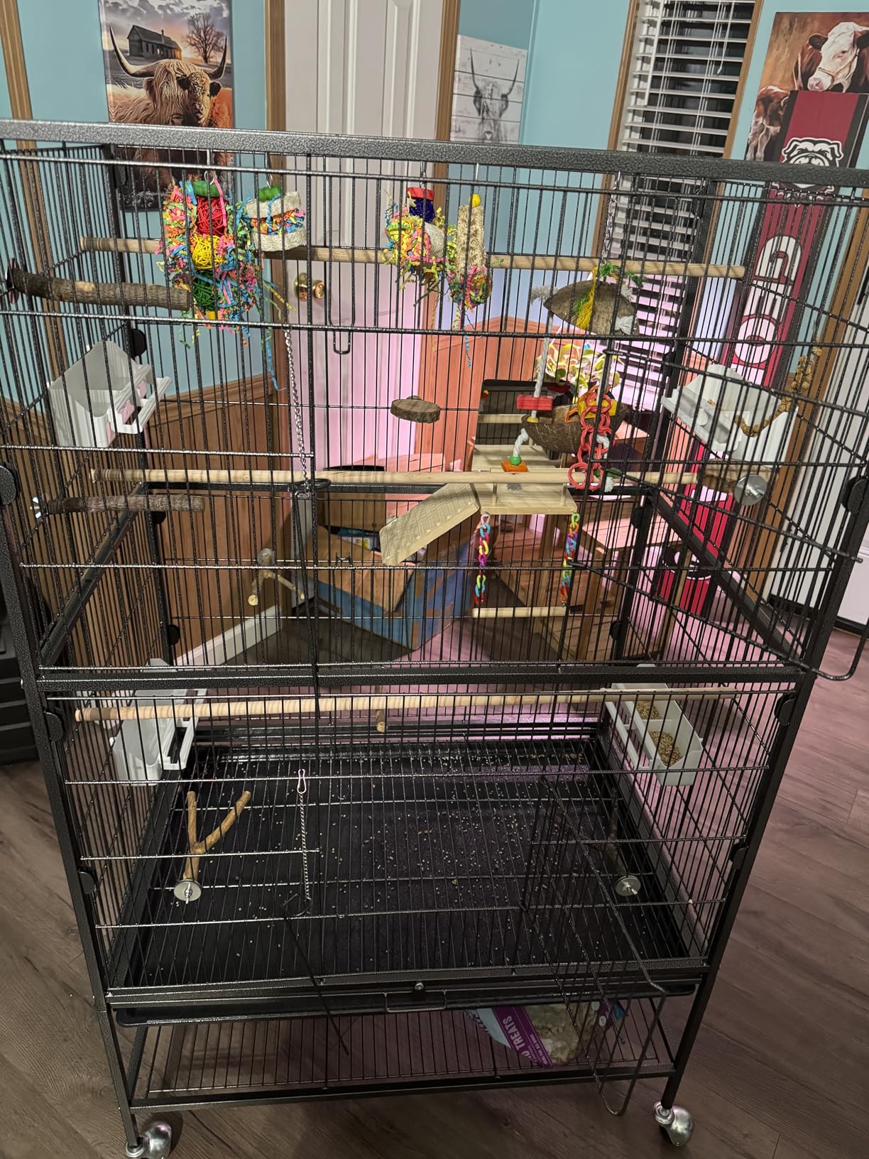 VEVOR Bird Cage, 36.6 x 22.8 x 59.5 inch, Flat Top, Wrought Iron Bird Flight Cage with Perches, Slide-Out Tray and Plastic Feeders, for Blue Tit, Cockatiel, Canary, Monk Parakeet, African Grey Parrot customer photo 2