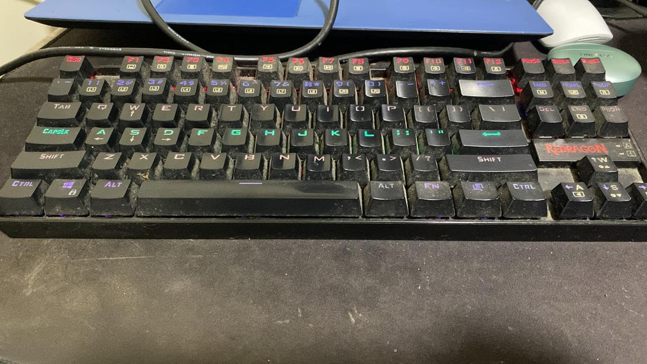 Redragon Wireless Gaming Keyboard, BT/2.4Ghz Tri-Mode Mechanical Keyboard, Built-in Battery, Programmable 87 Keys TKL, LED Rainbow Backlit - K552-KRS customer photo 1