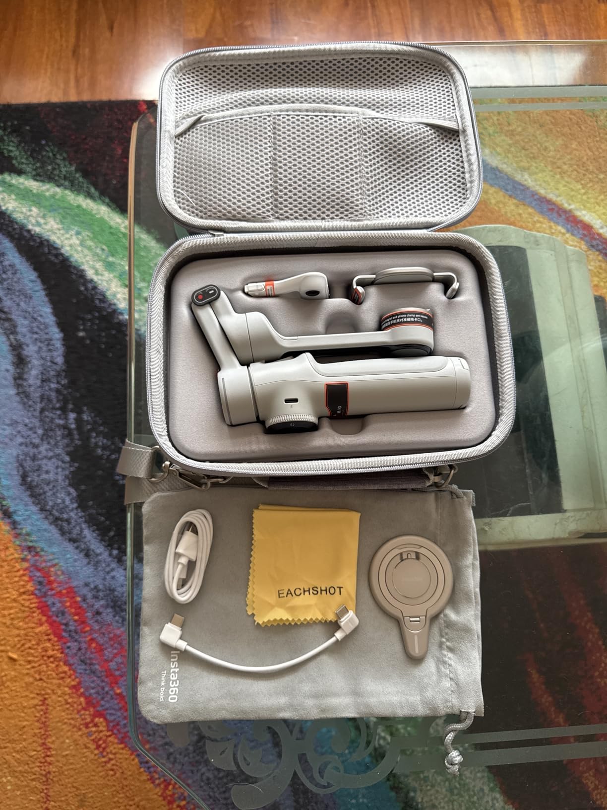 Insta360 Flow 2 Pro Phone Gimbal Stabilizer for iPhone & Android, AI Phone Gimbal, Phone Stabilizer for Travel & Vlogs, Phone Stabilizer for Videos, YouTube, TikTok - Ultimate Creator Bundle Grey customer photo 2