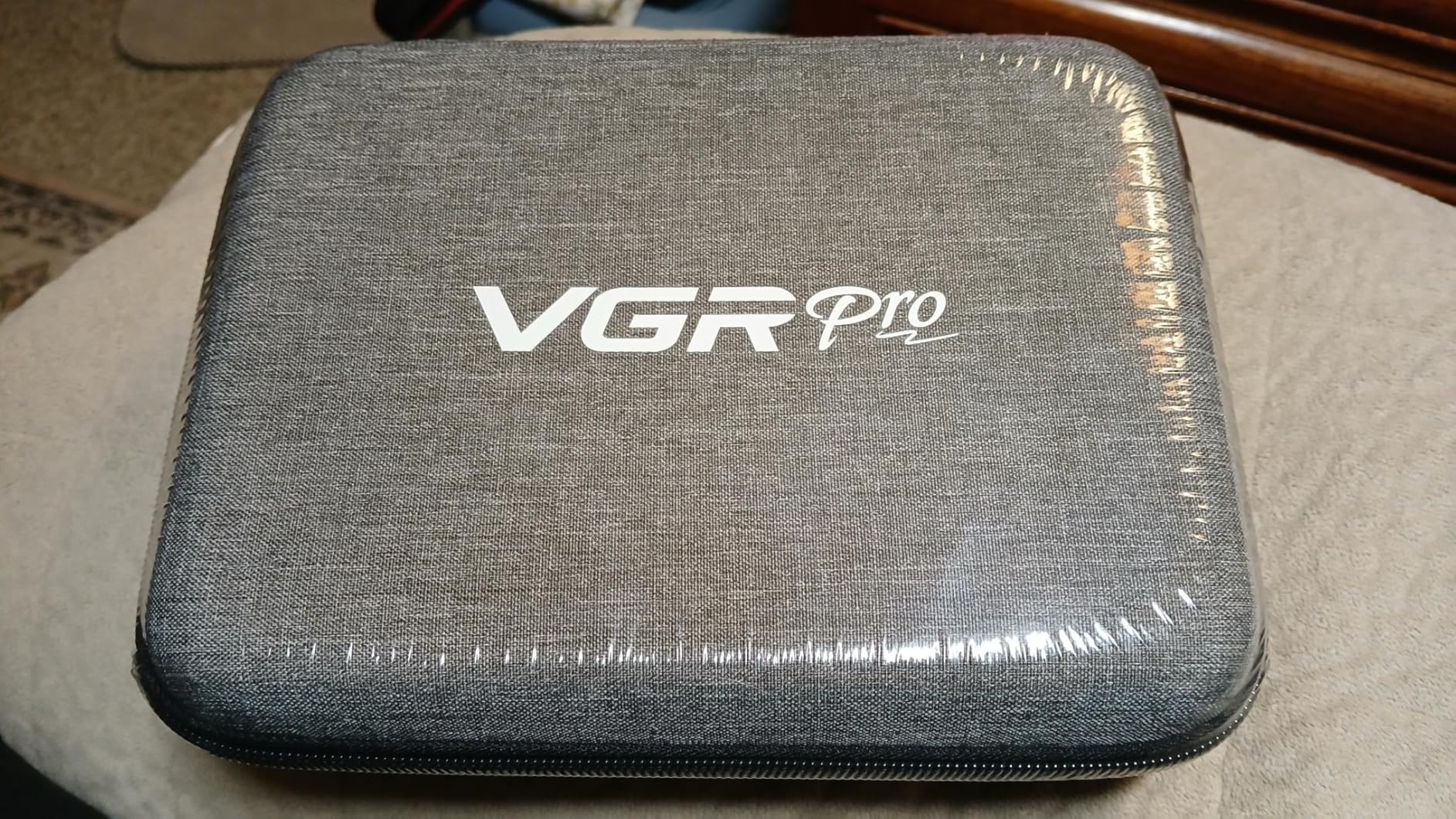 VGRPRO Hair Clippers for Men Professional, Cordless & Corded Barber Clippers for Hair Cutting with Package Case, Electric Grooming Kit for Home & Barber Use, LED Battery Display (Golden) customer photo 1