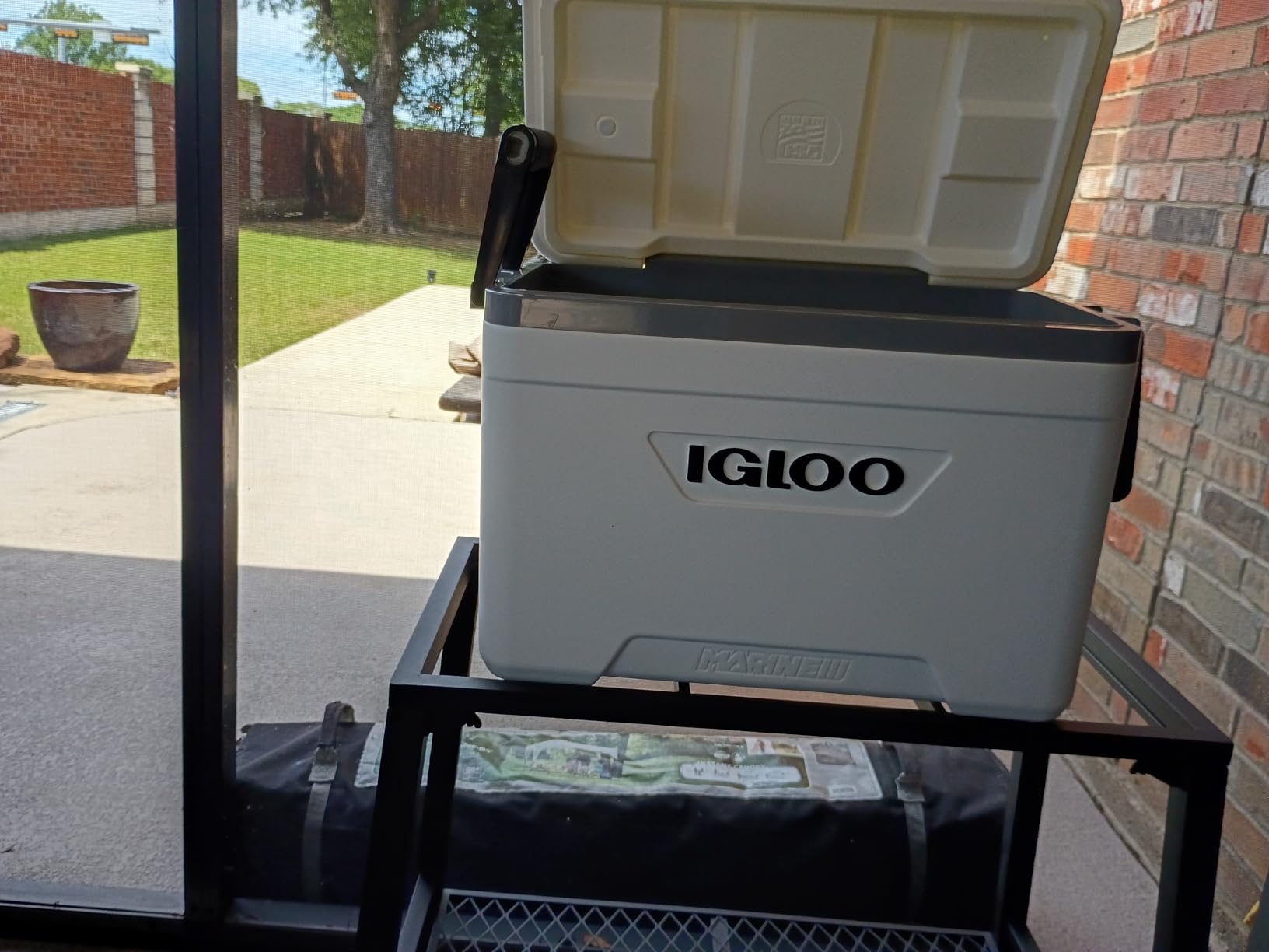 Igloo Marine Cooler | Insulated Hard Shell Ice Chest | Great for Fishing, Camping, Boating, & More customer photo 2