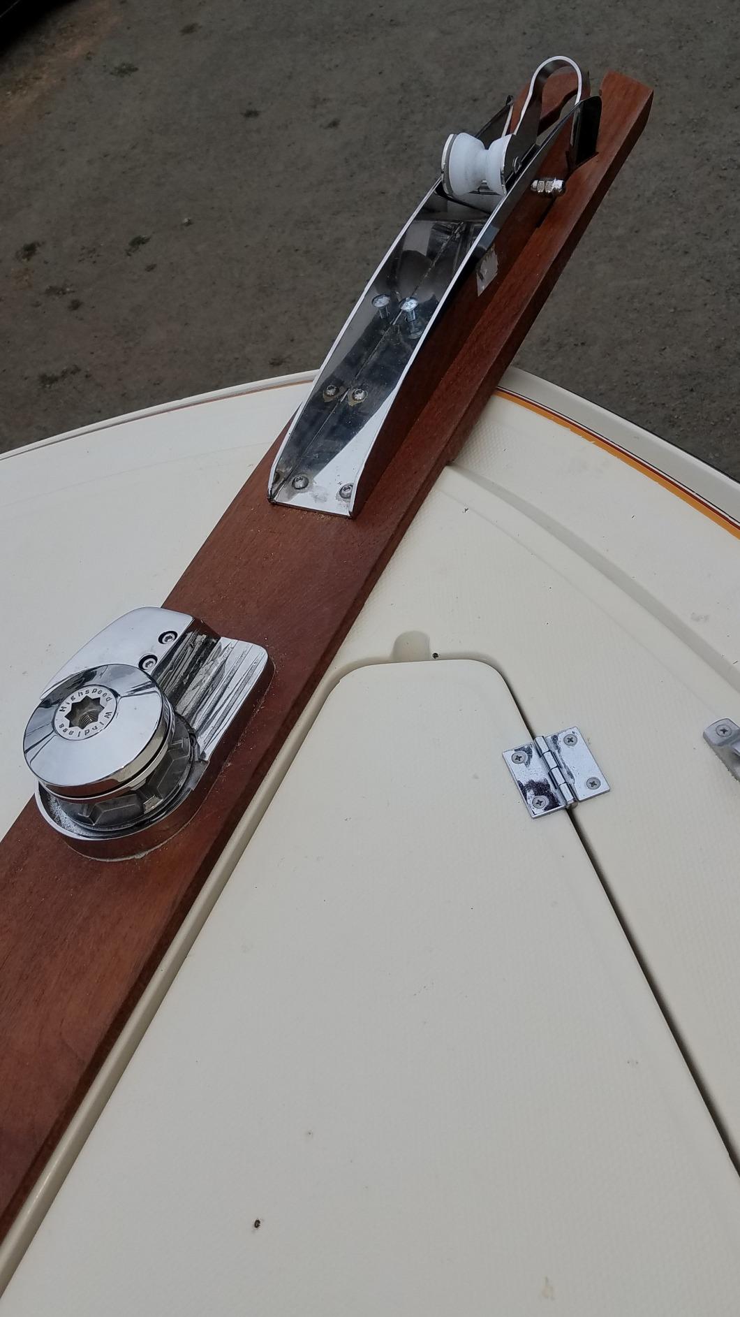 Five Oceans 316 Stainless Steel Bow Anchor Roller for Boats - Marine-Grade customer photo 1