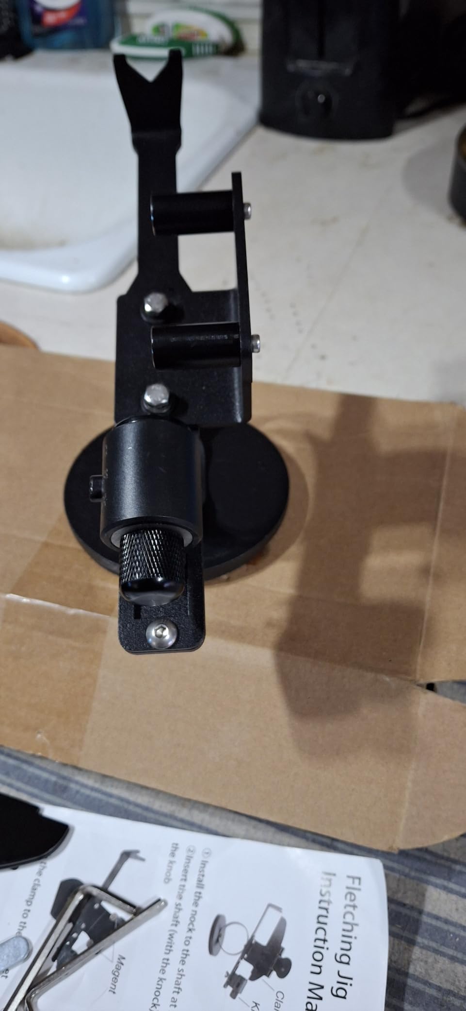 Iron Archery Fletching Jig with Right Straight Clamp 3 or 4 Fletches Fletching Stick Kit for DIY Repair Arrows customer photo 2