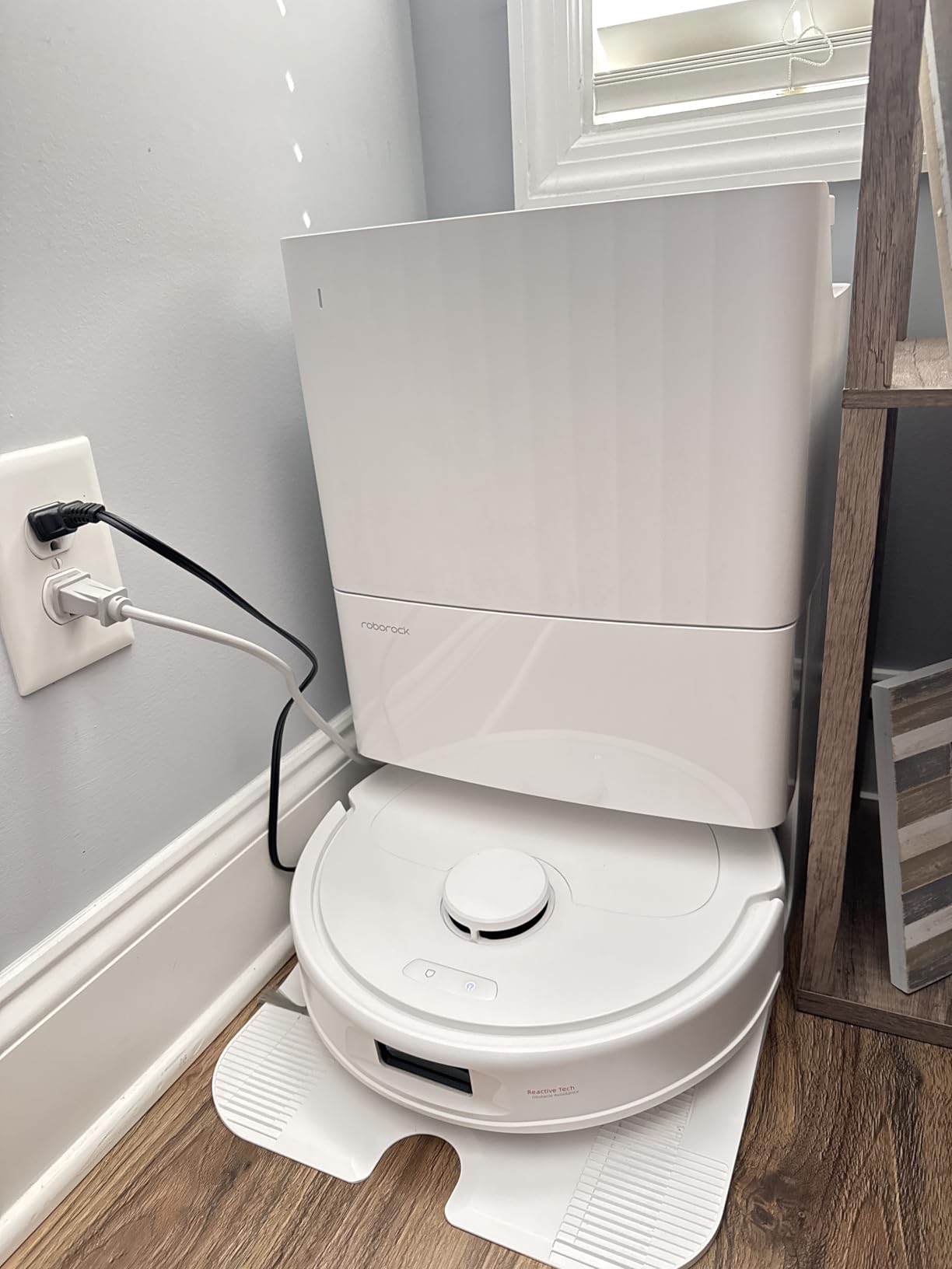 Roborock Qrevo S Pro Robot Vacuum and Mop, 18,500Pa Suction, Multifunctional Dock with 167F Mop Self-Cleaning, Smart Obstacle Avoidance, Anti-Tangle Brush, Liftable Spinning Mop customer photo 1