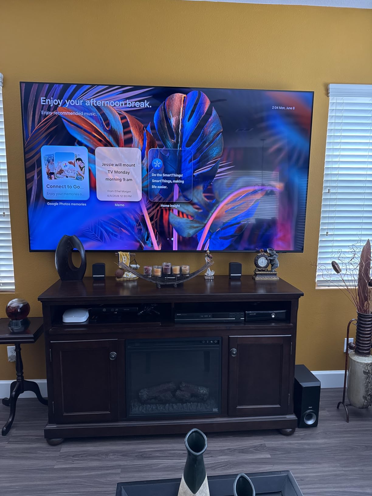 Samsung 65-Inch Class Mini LED M80H Series Samsung Vision AI Smart TV (2026 Model, 65M80H) with AI Mode, Motion Xcelerator 144Hz, Pure Spectrum Color, Auto HDR Remastering, Alexa Built-in, 4K customer photo 1