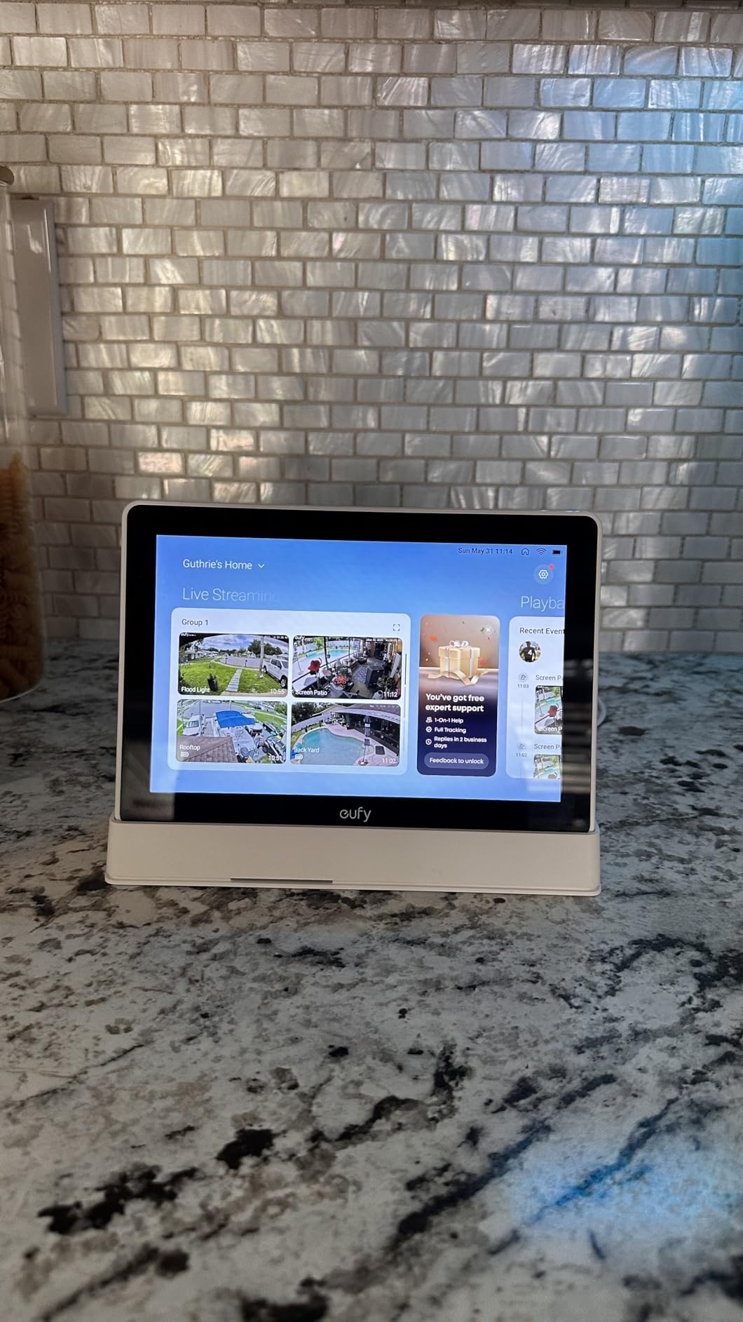 eufy Security eufy Smart Display E10, Smart Home Hub, 8