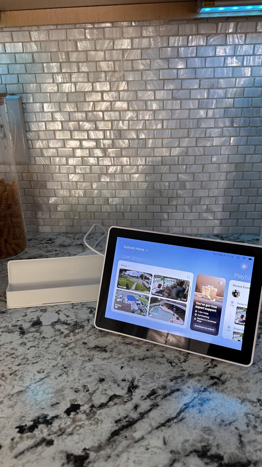 eufy Security eufy Smart Display E10, Smart Home Hub, 8
