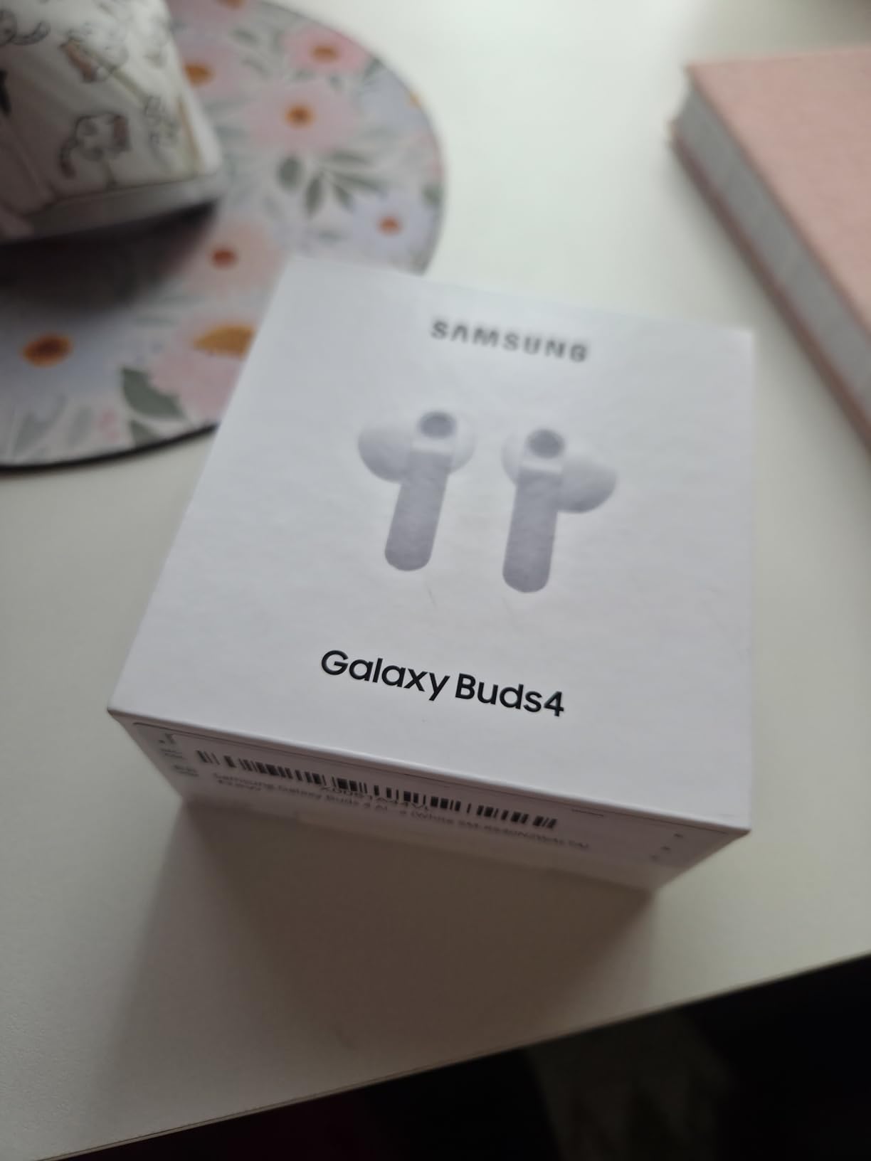 Galaxy Buds 4 Ai SM-R540N Wireless Bluetooth 6.1 360 Audio with Head Tracking Noise Cancelling Real-Time Interpreter Comfort Fit Version Latino Americana (Black SM-R540NZKALTA) customer photo 2