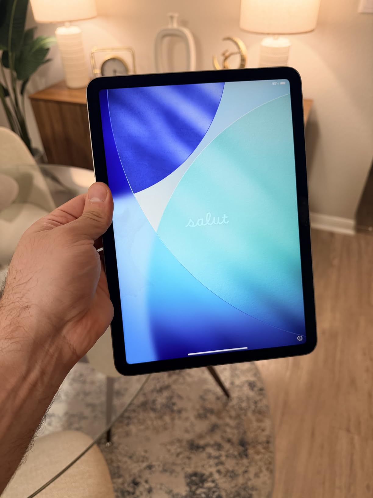 Apple iPad Air 11-inch (M4): Liquid Retina Display, 128GB, 12MP Front/Back Camera, Wi-Fi 7 with Apple N1, Touch ID, All-Day Battery Life - Space Gray customer photo 2