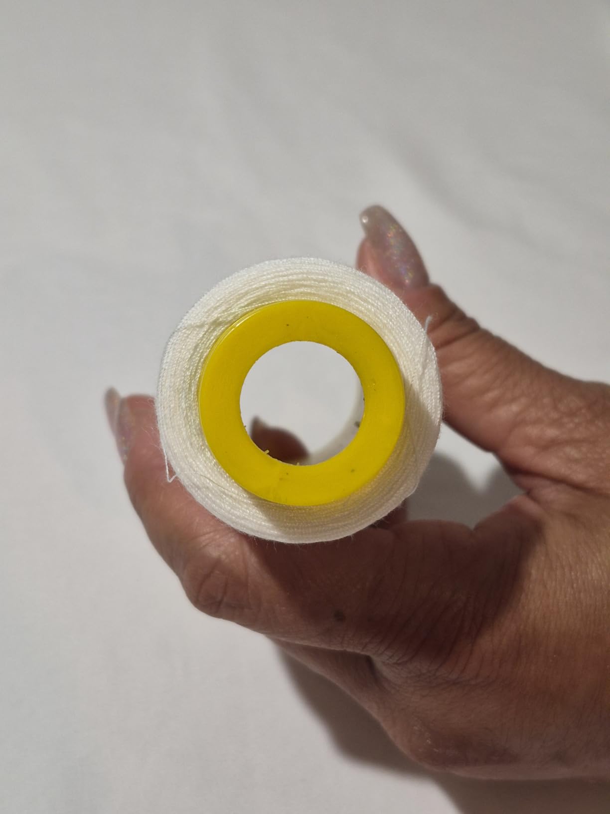 16 Pack Serger Thread Cones, 1800 Yards Each Spool Overlock Thread, Polyester Thread 40s/2 for Serger & Overlock, Quilting, Piecing, Sewing Machine customer photo 2