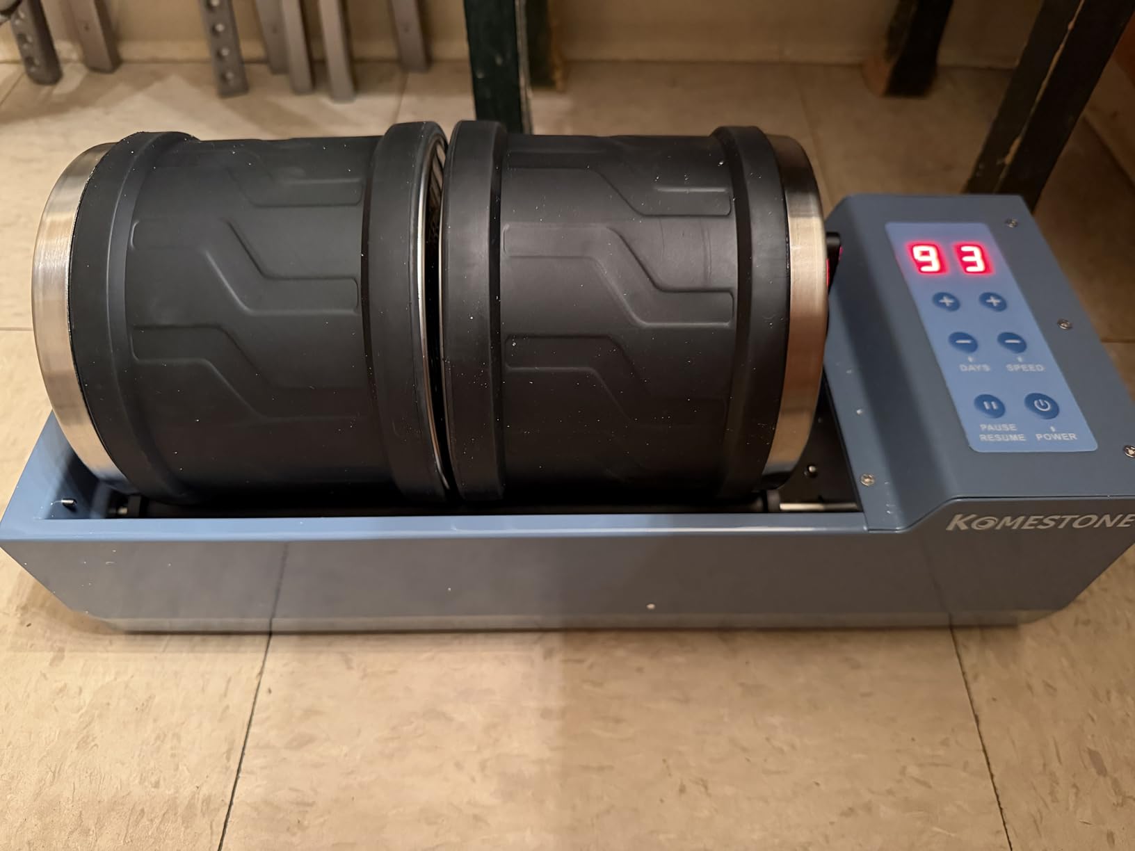 Dual-Barrel Rock Tumbler Kit - 8LB Extra Large Capacity (4LB x 2), Brushless Motor & Heavy Metal Base, 3 Speeds & 9-Day Timer, Rock Polisher for Adults & Collectors, Full Accessories Included customer photo 2
