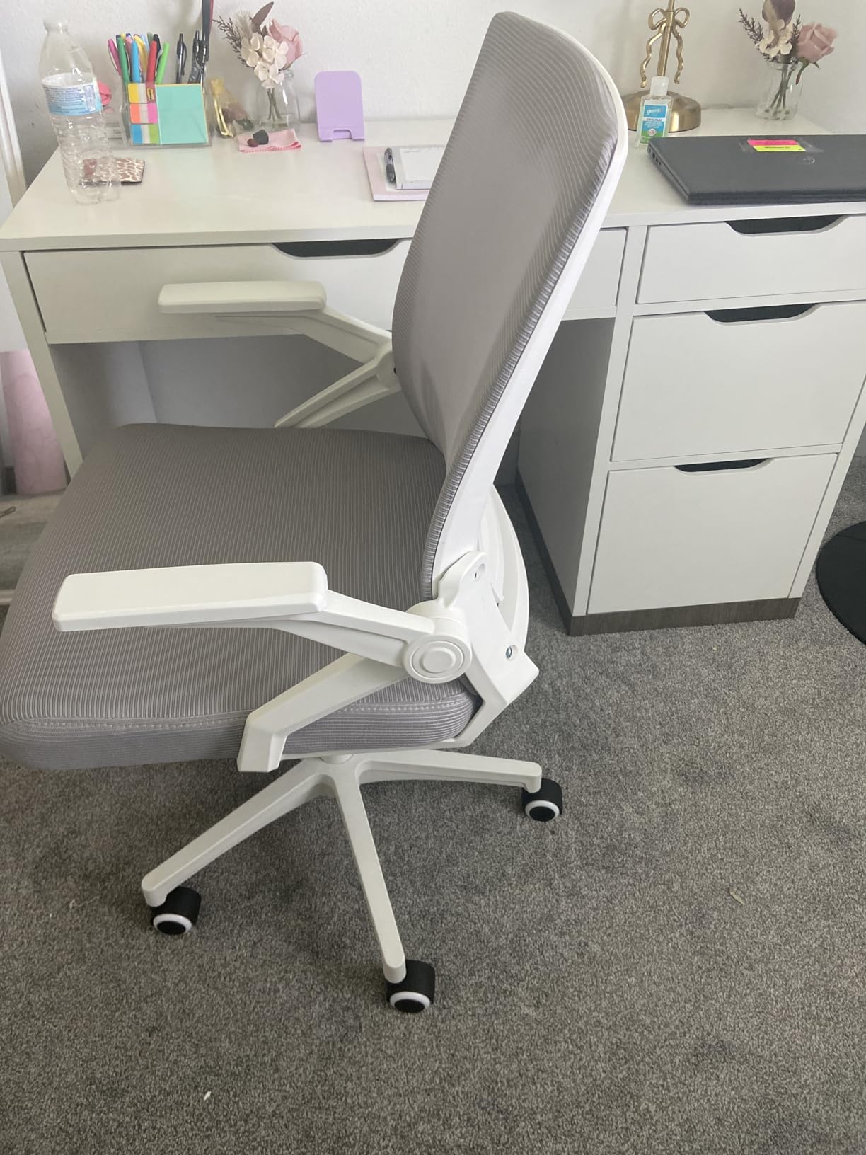 GTPLAYER Ergonomic Office Chair with Flip-up Armrests Executive Computer Chair for Home Office Breathable Mesh & Comfy Lumbar Support customer photo 2