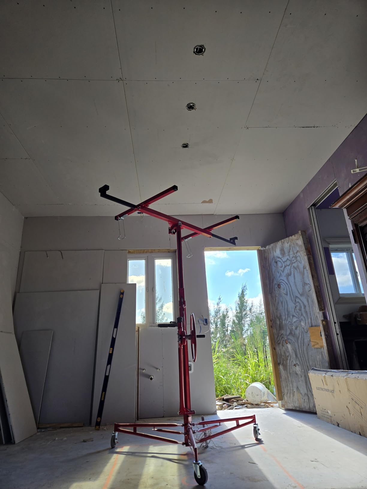 11FT Drywall Lift, Drywall Jack Lift for Ceiling, 360 Degree Adjustable Drywall Panel Hoist, 150LBS Heavy Duty Drywall Lifter, Foldable Sheetrock Lift, Drywall Lift for Home Improvement (Yellow) customer photo 1