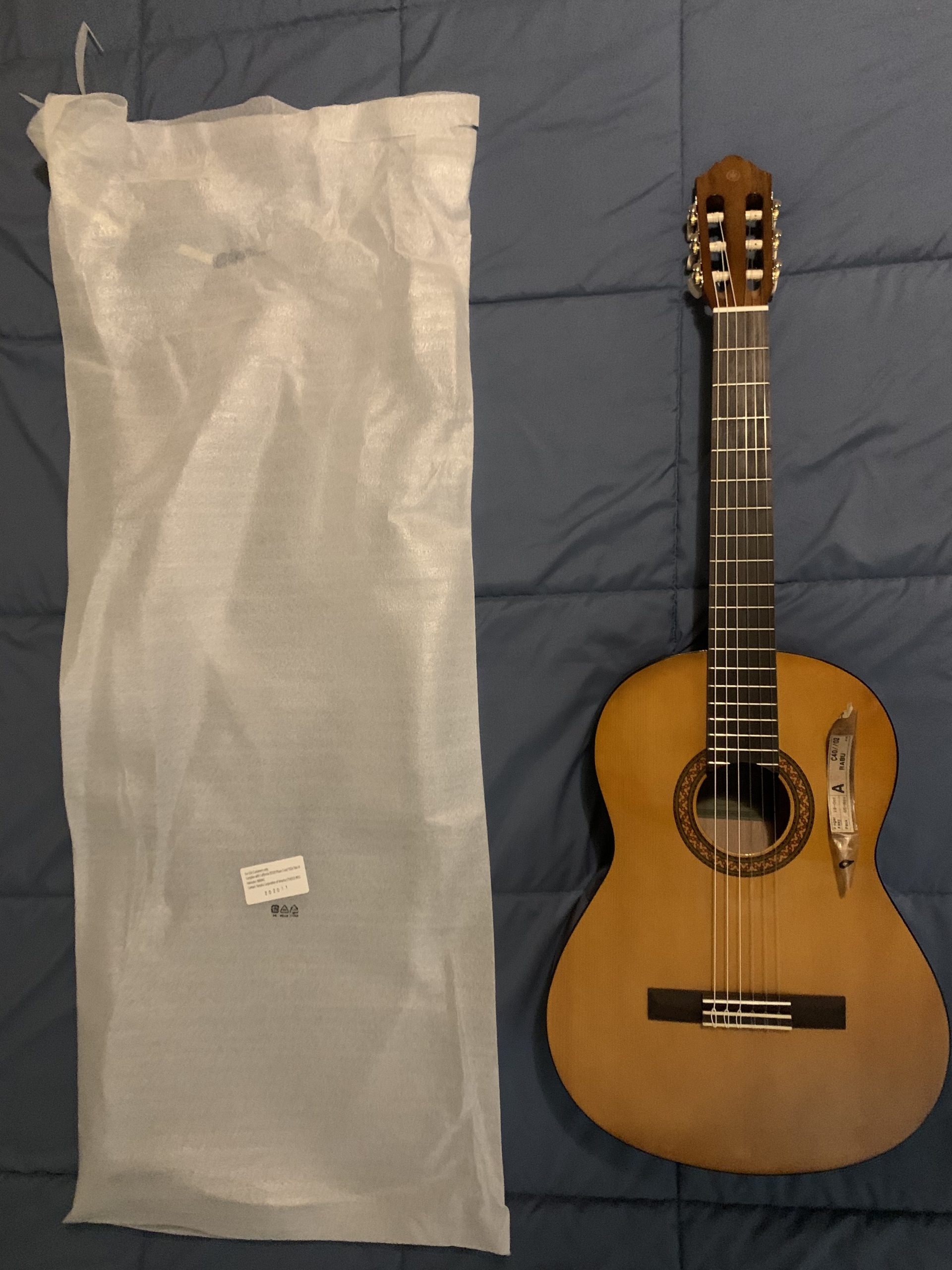Yamaha C40 Full Size Nylon-String Classical Guitar, Tan, Full customer photo 2