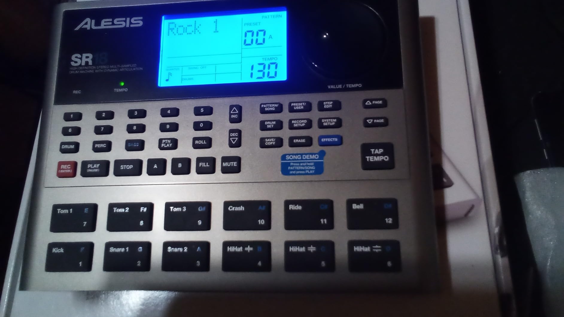 Alesis SR-16 - Studio-Grade Standalone Drum Machine with On-Board Sound Library, Performance-Driven I/O and In-Built Effects customer photo 2