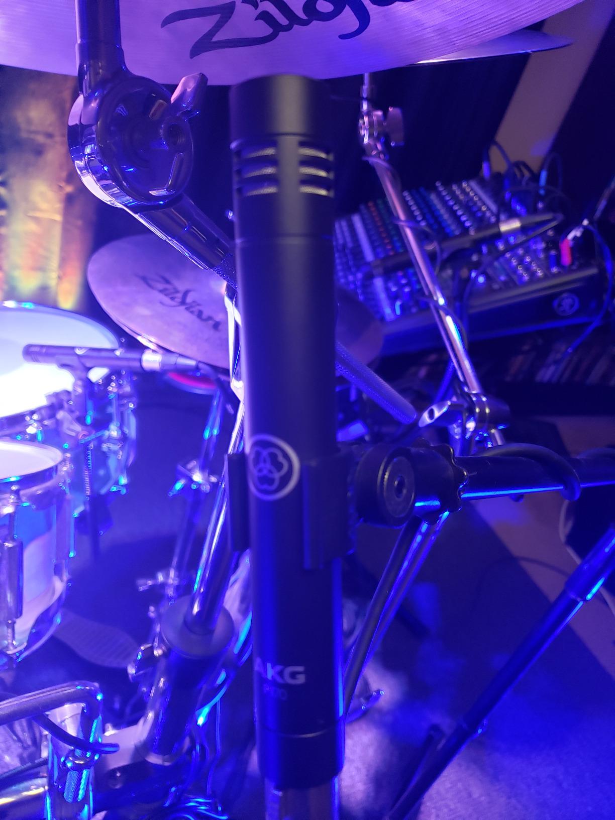 Sennheiser e609 Silver Dynamic Microphone for Guitar Amplifiers customer photo 2
