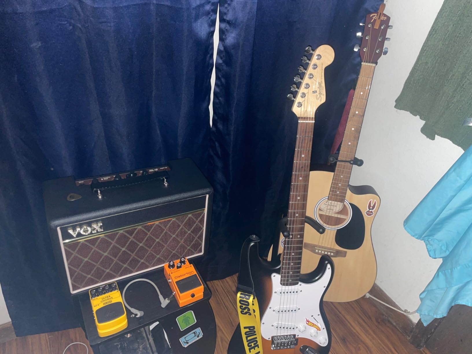 BOSS DS-1 Distortion Compact Distortion Pedal, The Benchmark in Guitar Distortion, Hard-edged Attack & Smooth Sustain, Wide Tone Range customer photo 2