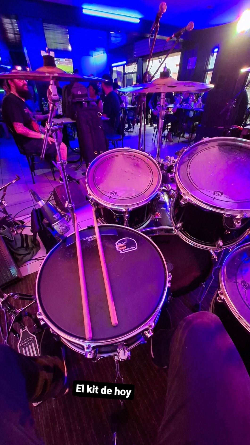 Evans Hydraulic Drum Heads - B14HBG - 14 Inch with Oil Layer for Rock, Metal, and Funk customer photo 1