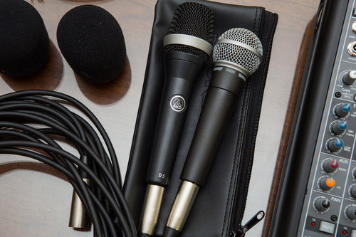 AKG D5 Vocal Dynamic Microphone customer photo 2