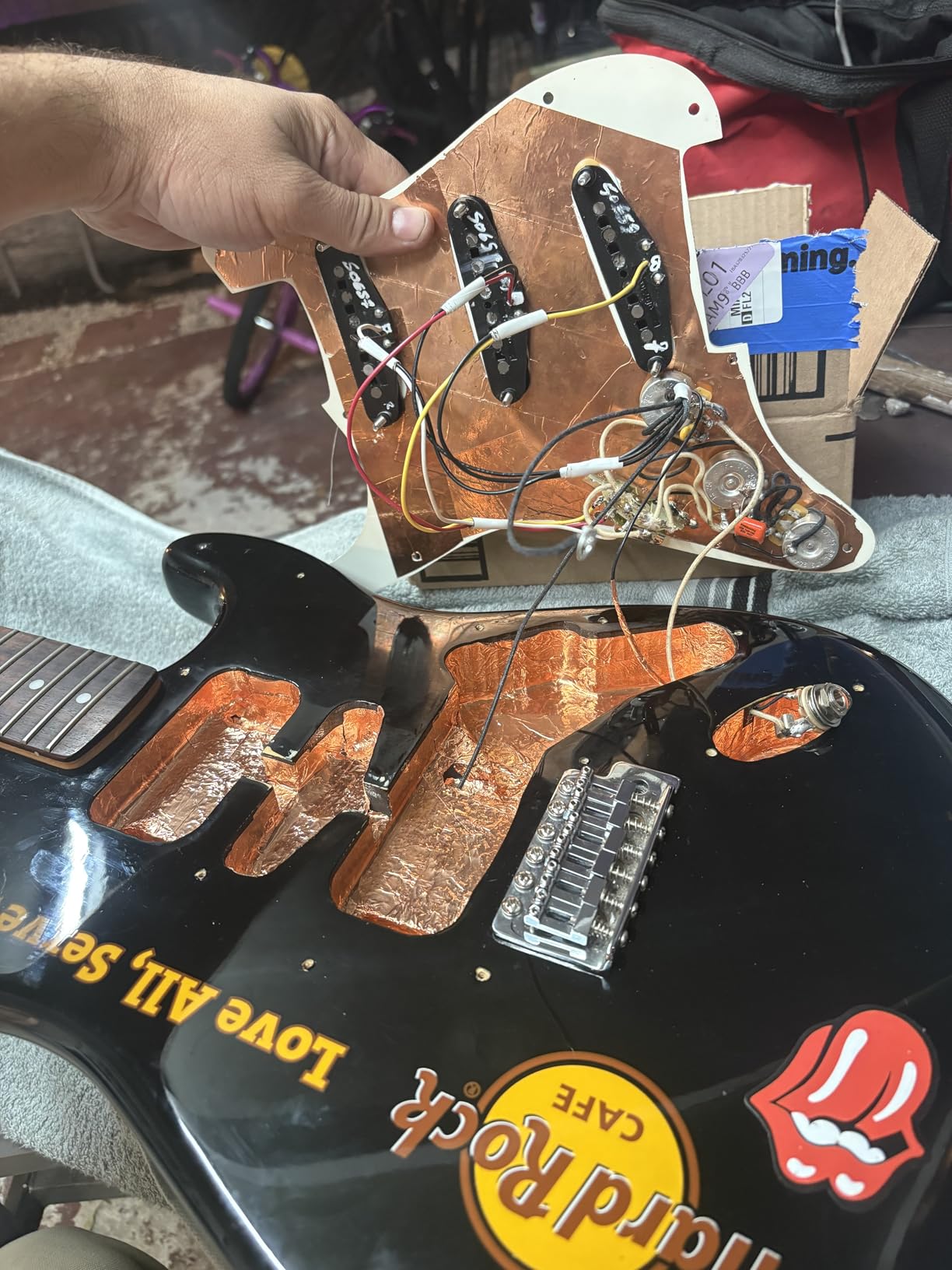 Fender Tex-Mex Strat Pickup Set, Single Coil, Alnico 5 Magnets, Reverse Wound, Enhanced Output Warm Tone, 3 Piece customer photo 2