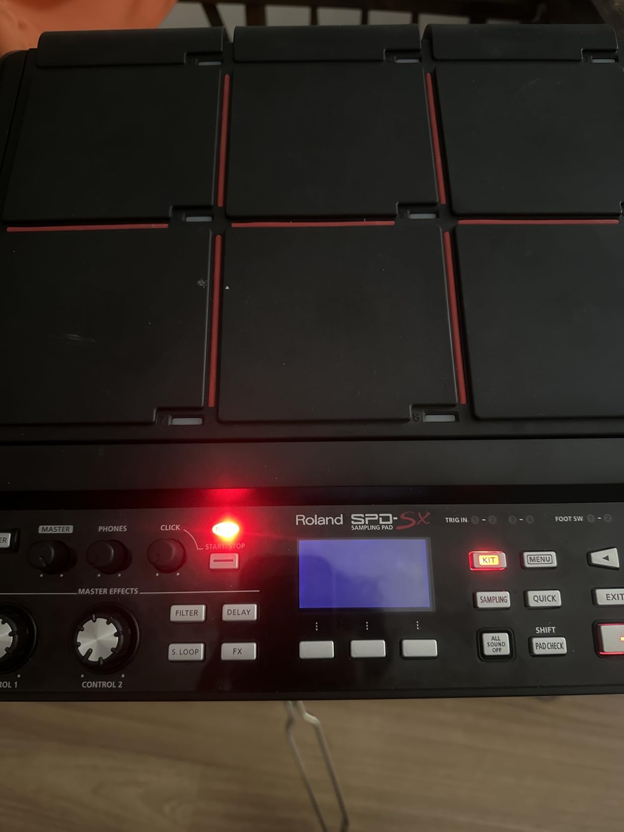 Roland SPD-SX Percussion Sampling Pad with 4GB Internal Memory, Black customer photo 1