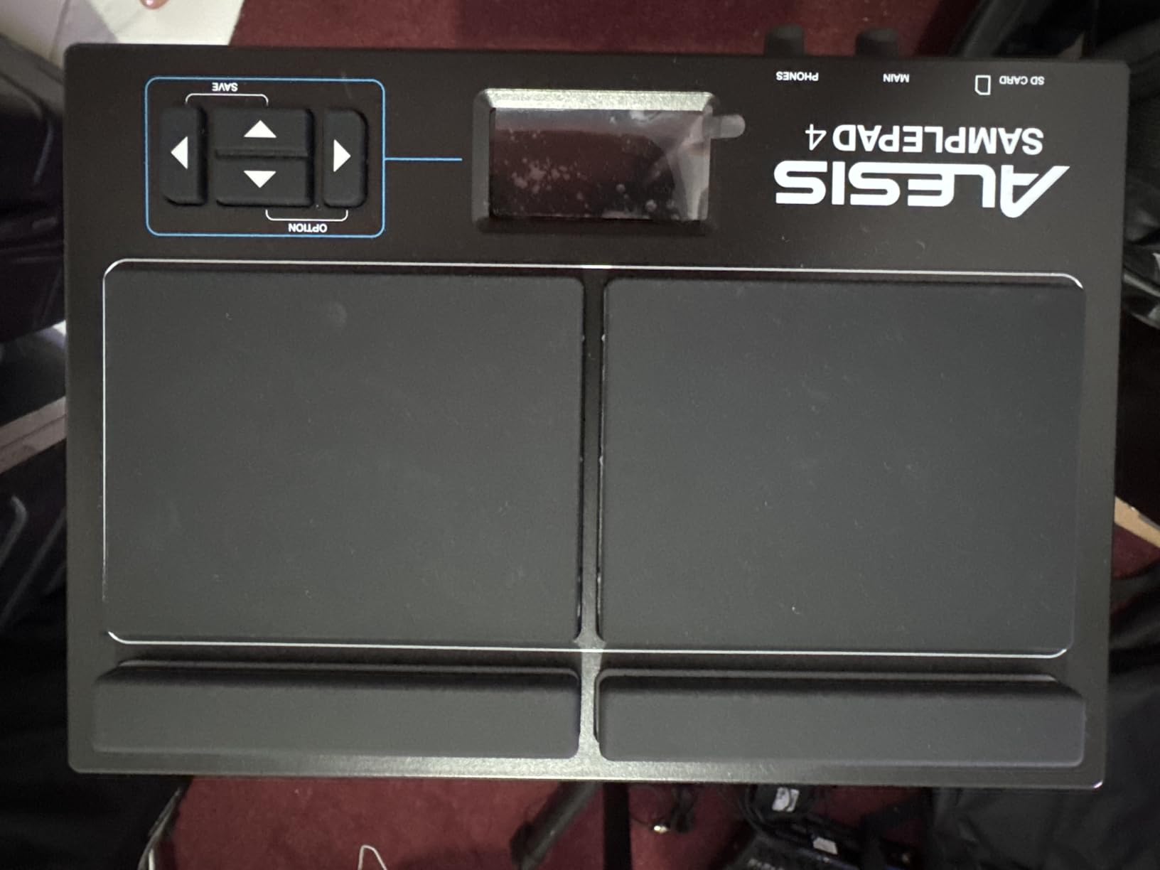 Alesis SamplePad Pro - Percussion and Sample-Triggering Instrument with 8 Velocity-Sensitive Drum Pads, 200+ Built-In Sounds customer photo 1