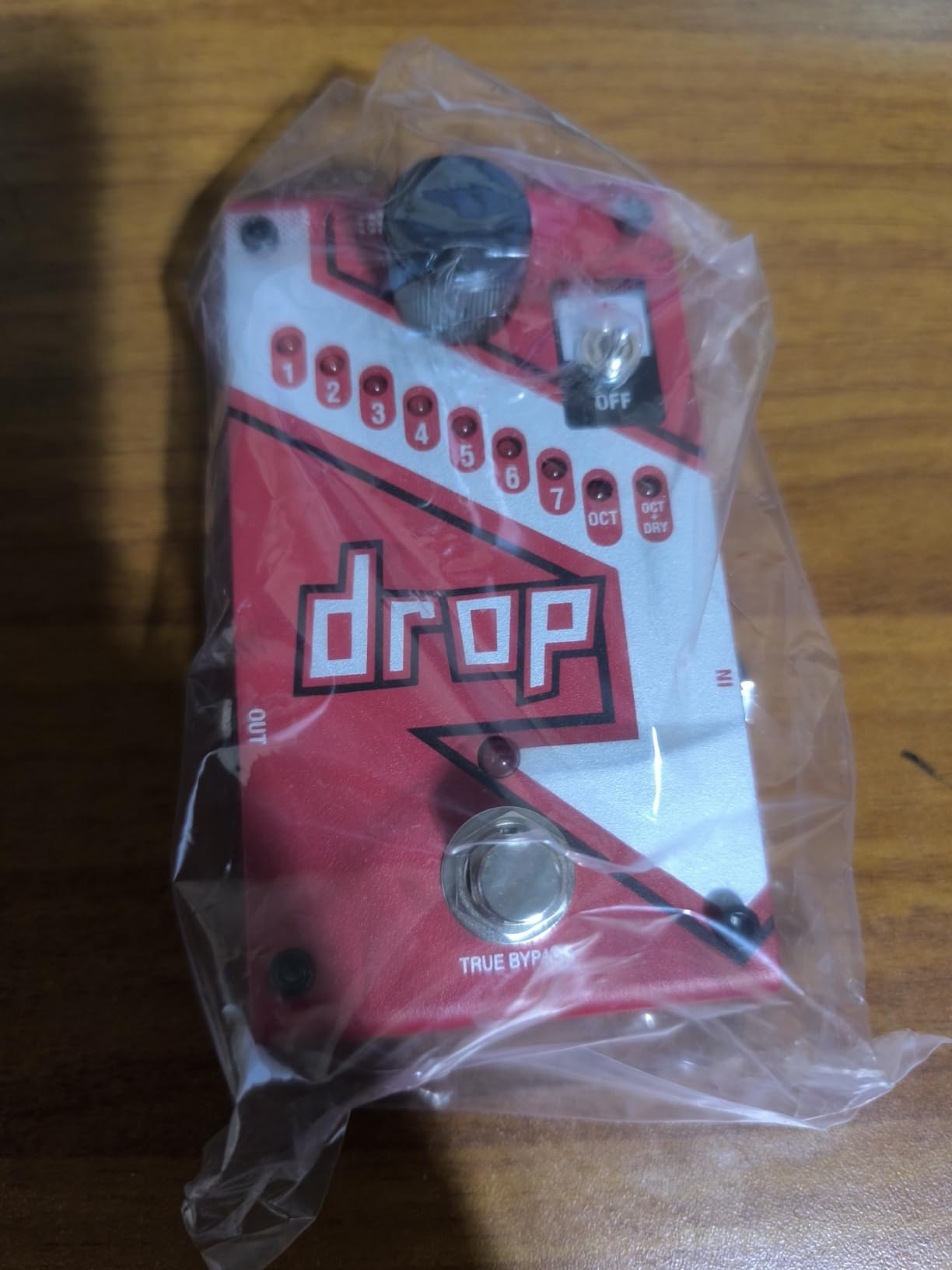 DigiTech DROP Compact Polyphonic Drop Tune Pitch-Shifter customer photo 1