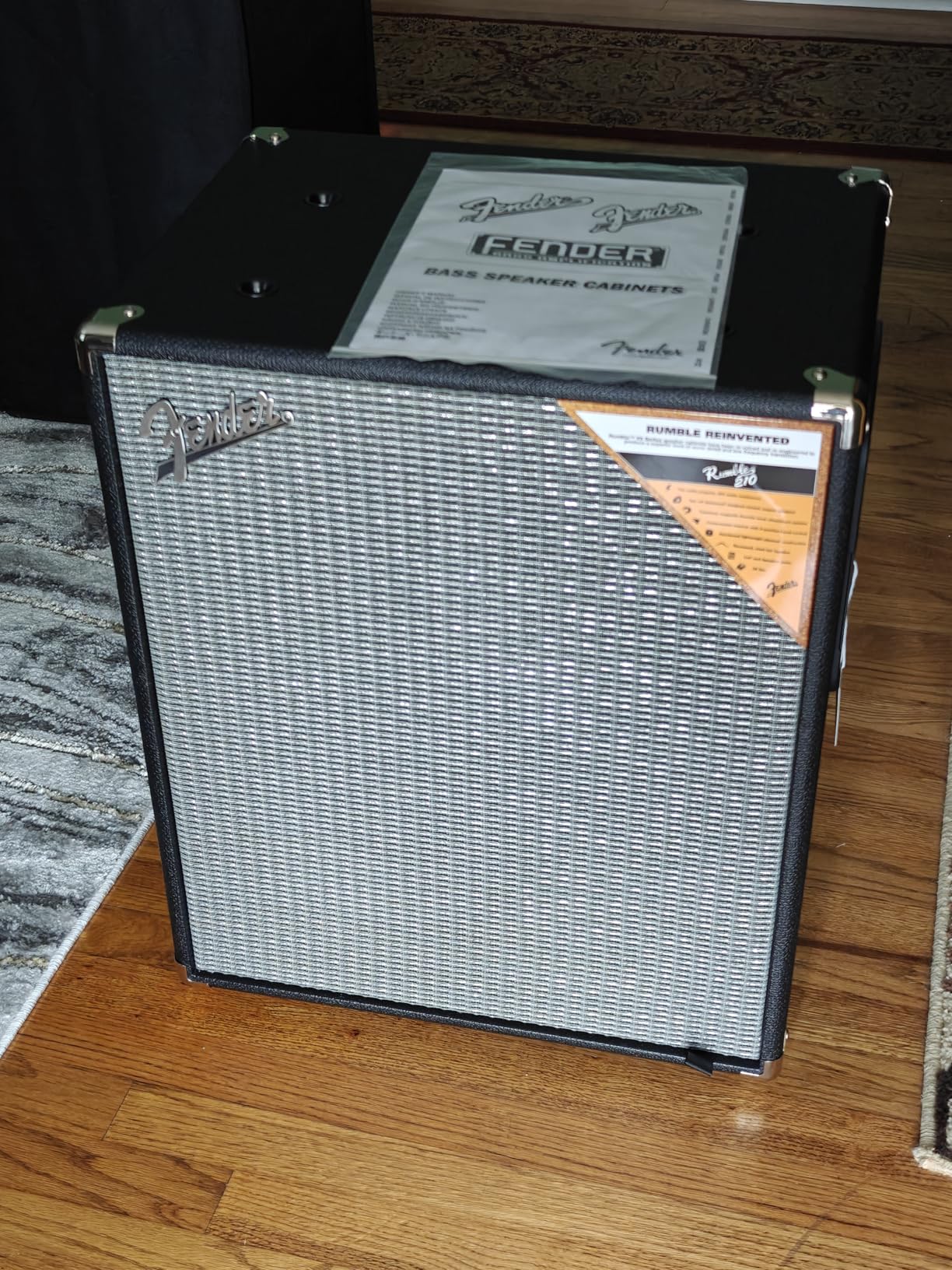 Fender Rumble 210 CABINET V3, with 2-Year Warranty customer photo 1