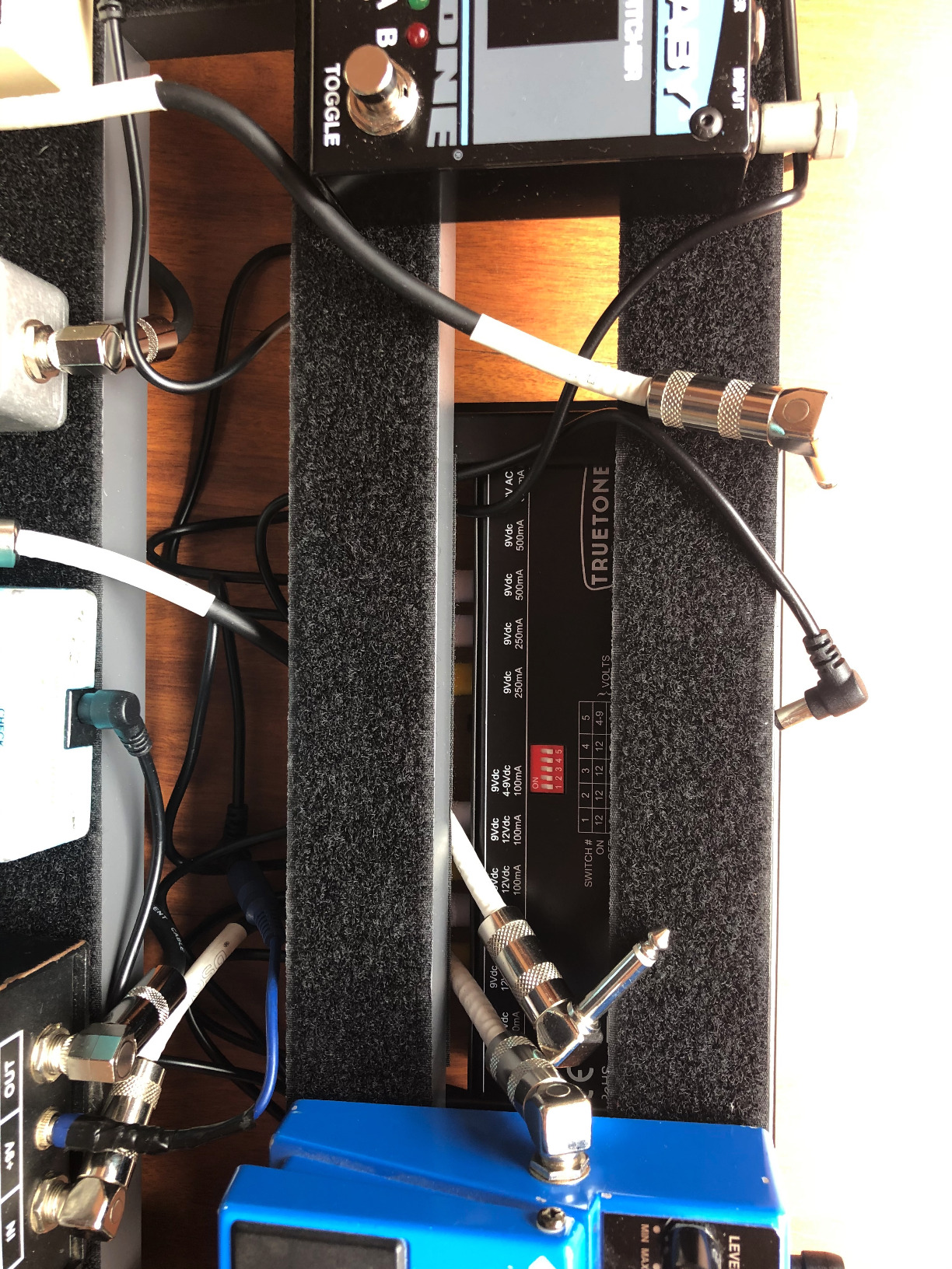 Truetone 1 SPOT Pro CS12 Guitar Pedal Power Supply with 12 Isolated Outputs customer photo 2