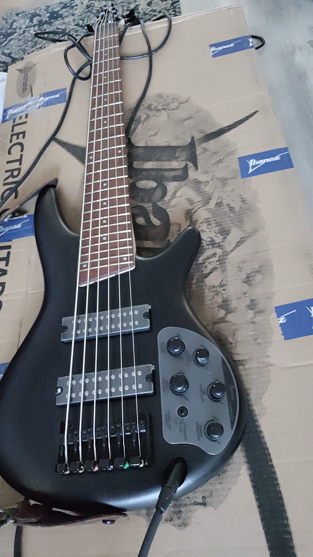 Ibanez SR306EB SR Standard 6-String Bass Guitar - Weathered Black customer photo 1