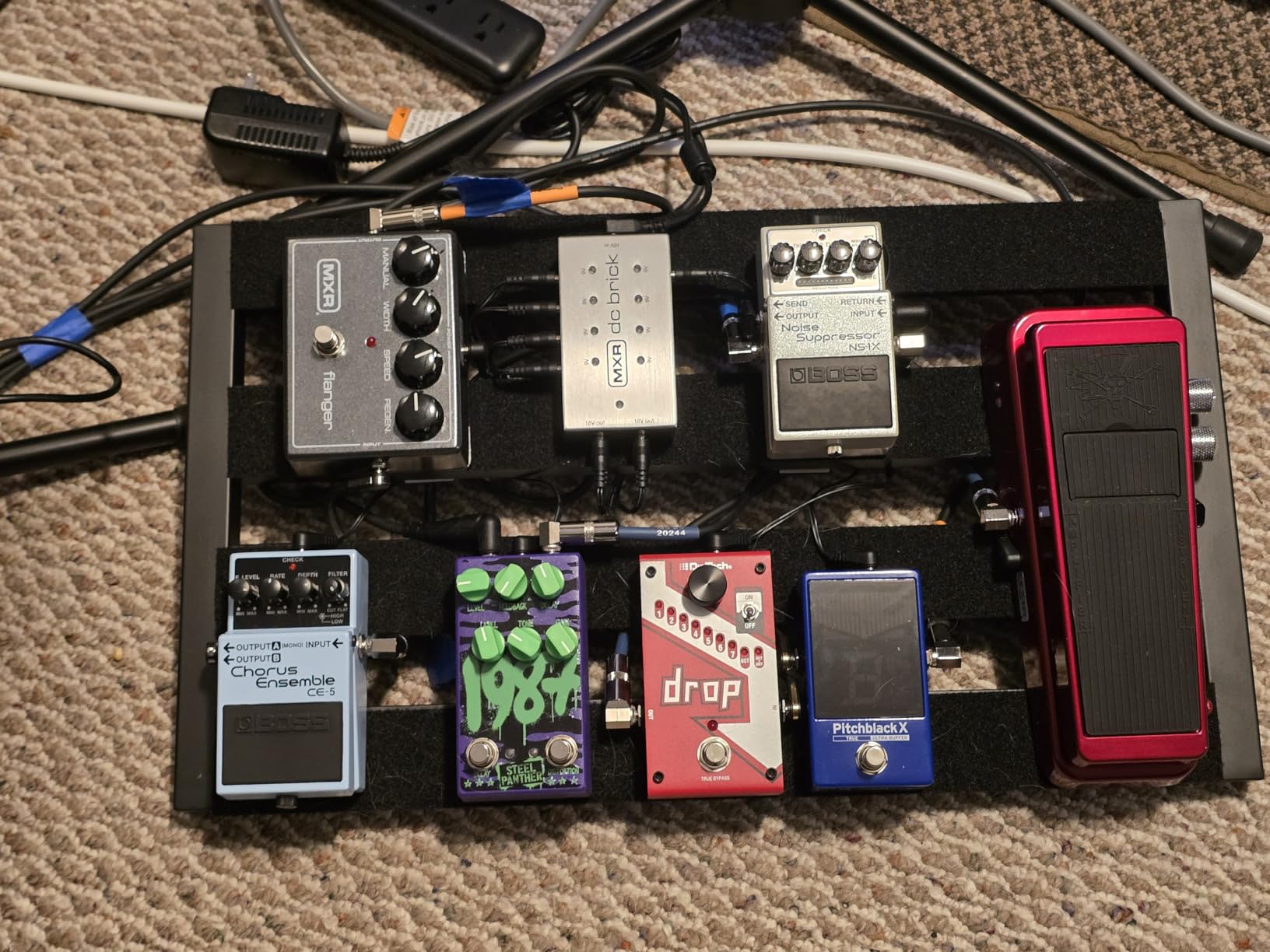 Pedaltrain Classic 1 TC 22 X12.5 Inches Pedalboard with Tour Case customer photo 2