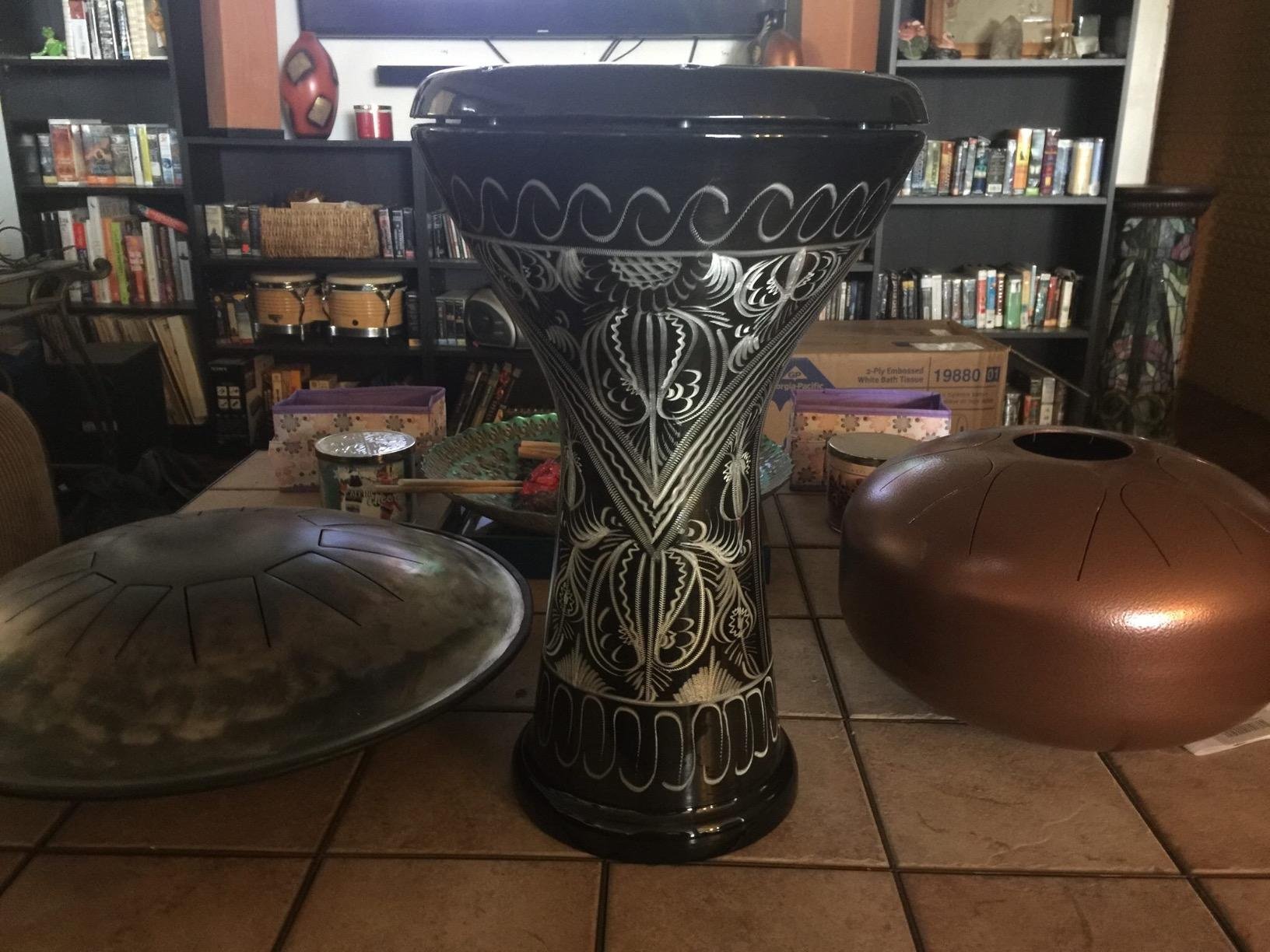 Meinl Doumbek Egyptian Goblet Drum, Hand Engraved - MADE IN TURKEY - Synthetic Head, 2-YEAR WARRANTY customer photo 2