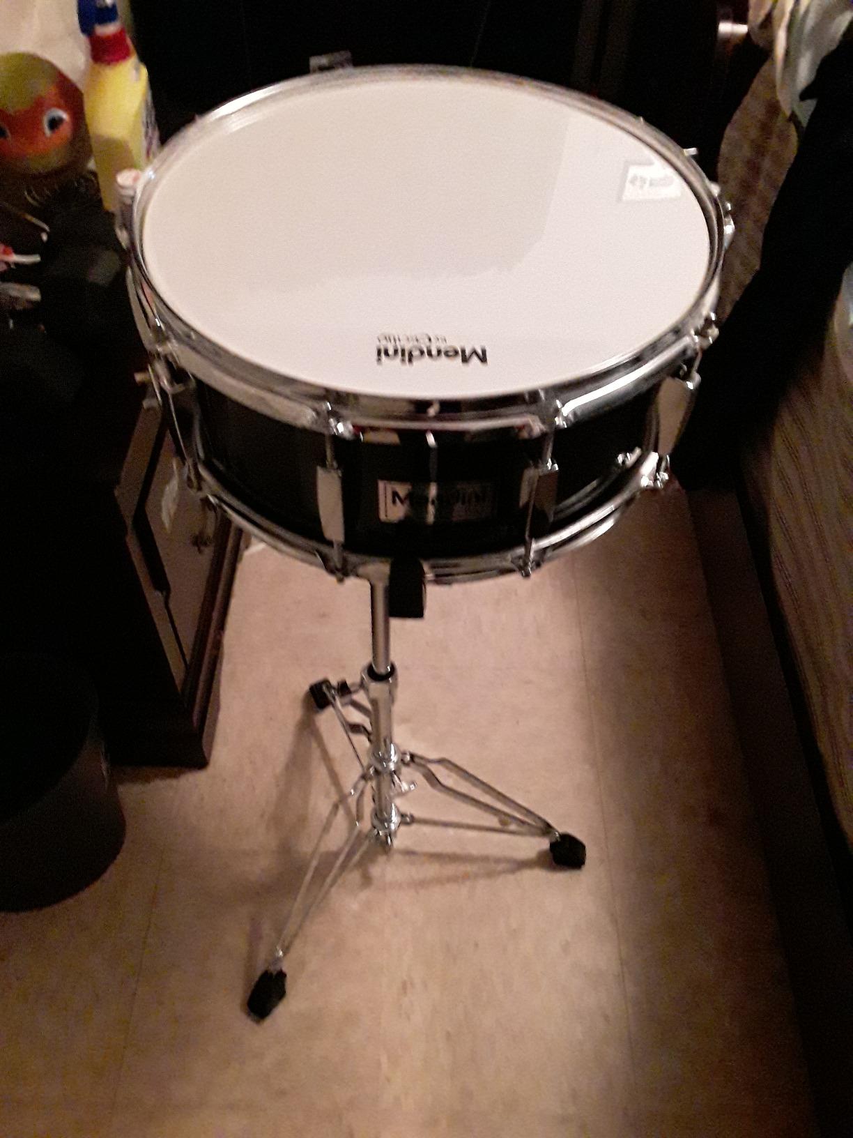 Mendini 14 x 5.5 inches Snare Drum Set, Marching School Band Student Beginner Practice Snare Drum With Gig Bag, Sticks, Stand and Practice Pad Kit (Black) customer photo 2